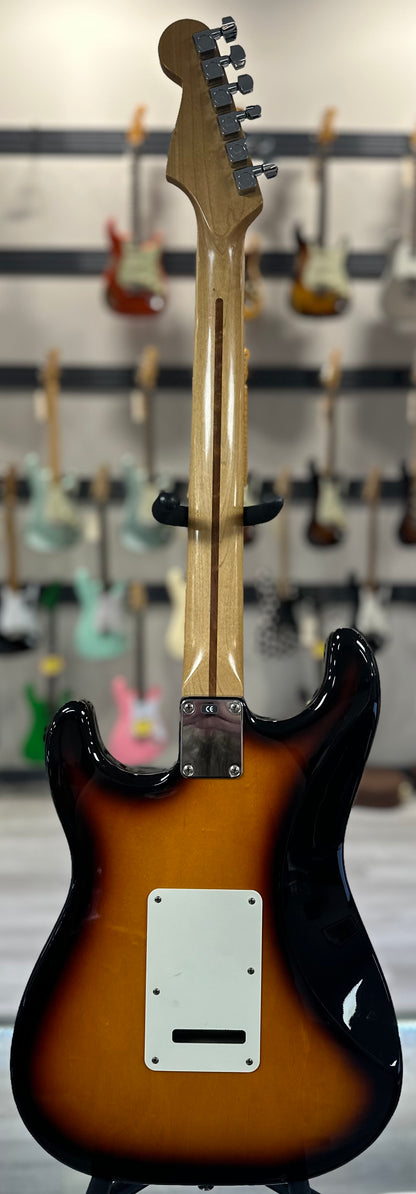 Used Fender MIM Standard Stratocaster Sunburst TSS4176