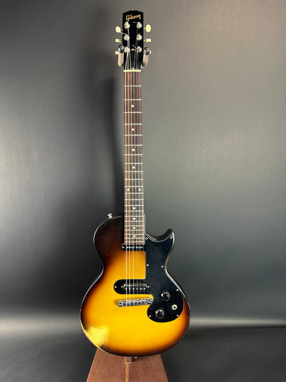 Full front of Used Gibson Melody Maker Sunburst.