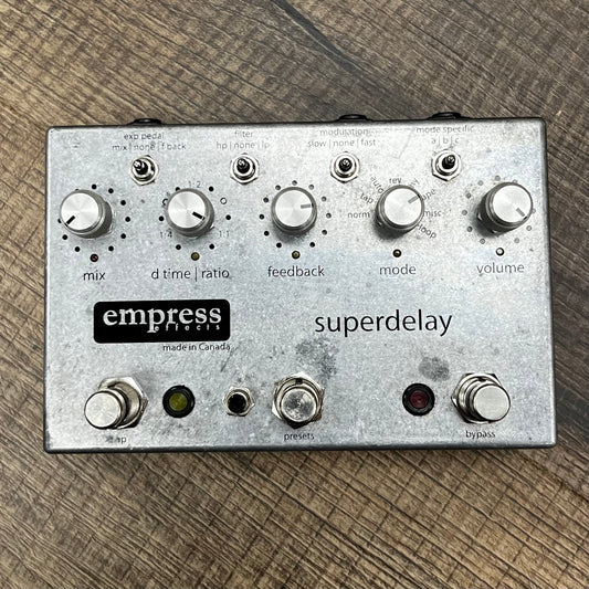 Top of Used Empress SuperDelay LTD ED  Bare Grey w/power supply TFW512