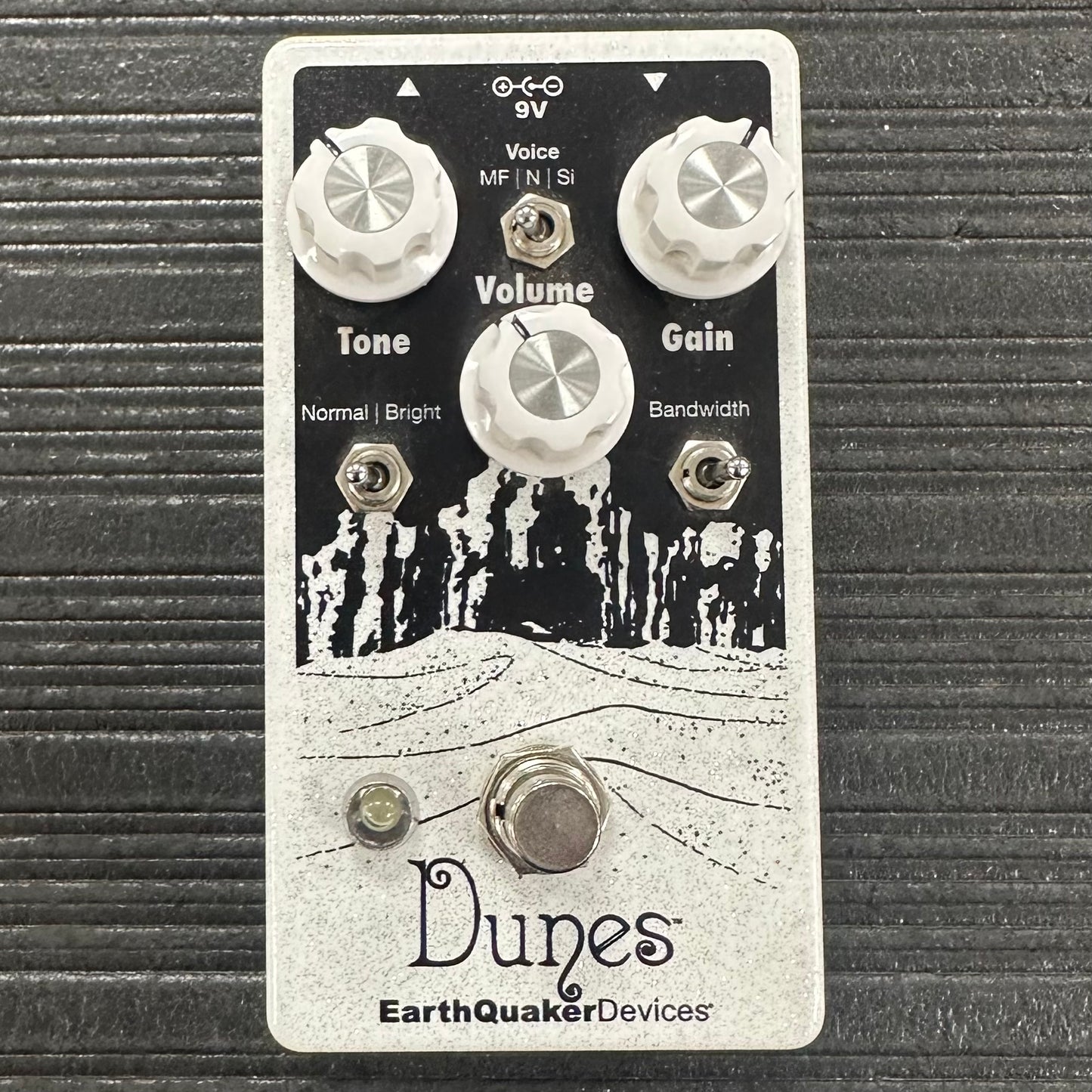 Used EarthQuaker Devices Dunes Overdrive TSS4655