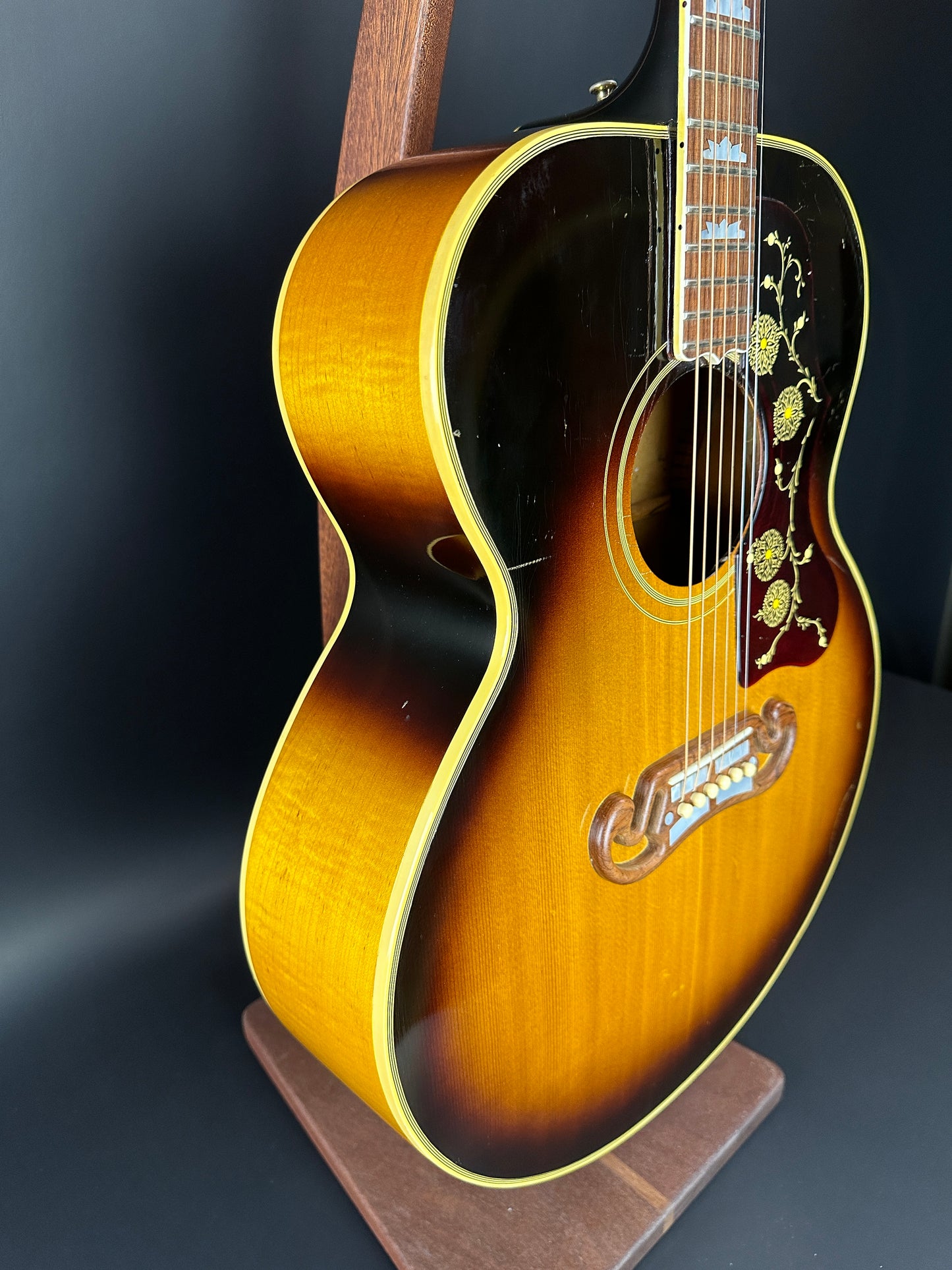 Front angle of Vintage 1954 Gibson SJ-200 Sunburst.