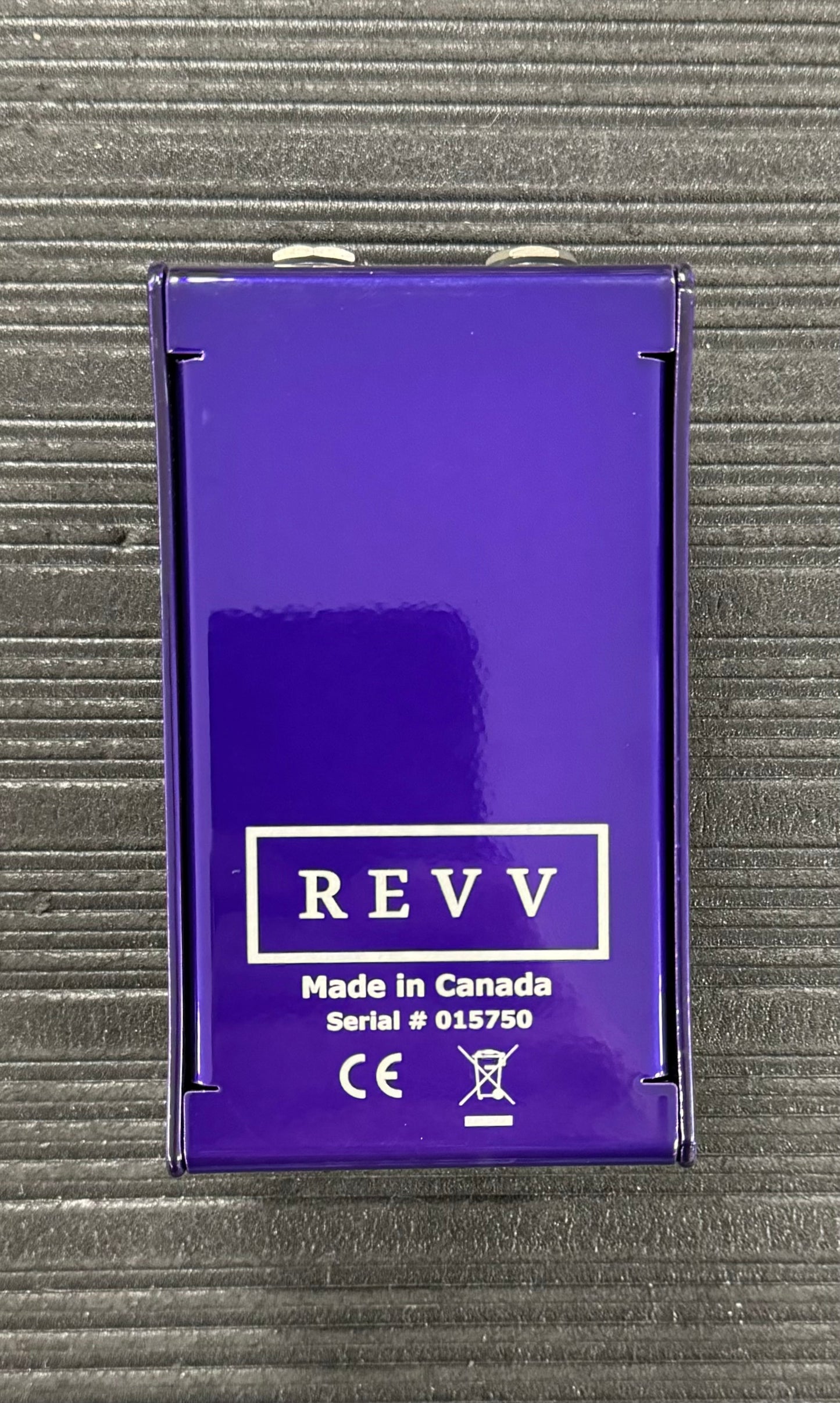 Bottom of Used Revv G3 Overdrive/Distortion w/box