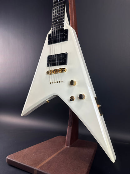 Front angle of Used Carvin Ultra Vee White.