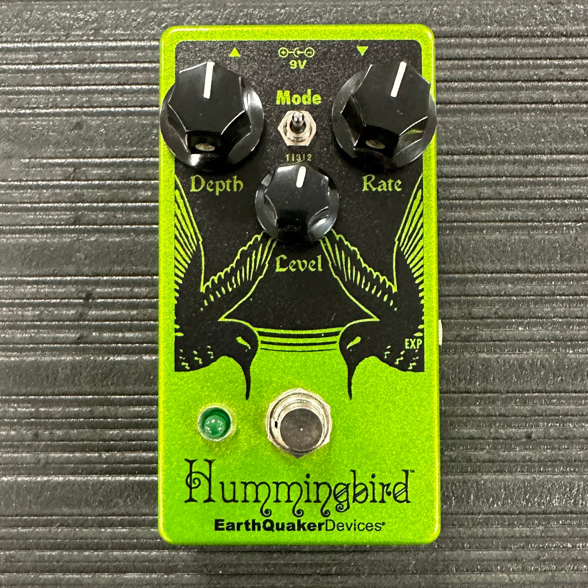 Top of Used Earthquaker Devices Hummingbird Tremolo TSS4157