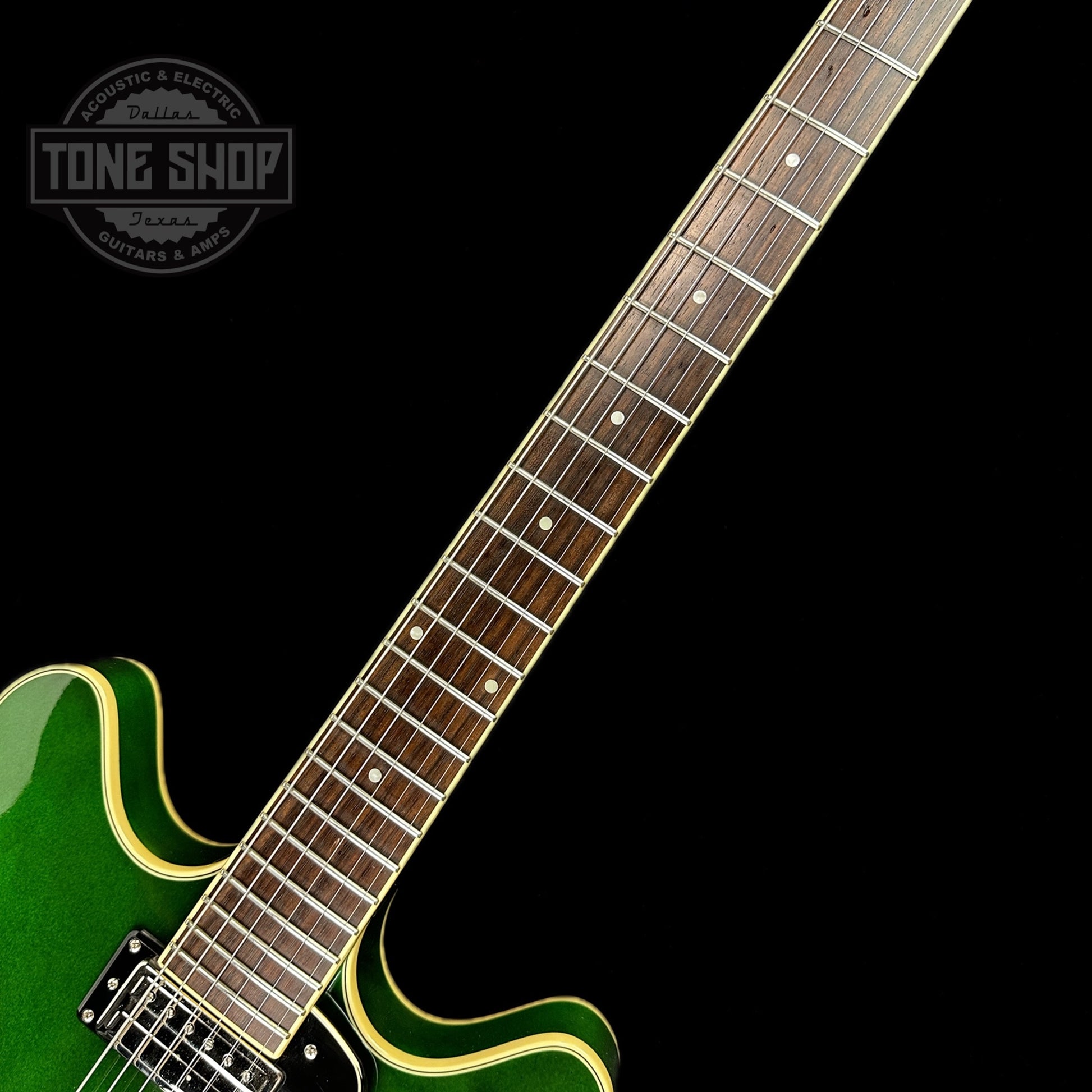 Fretboard of Used Guild Starfire IV Green.