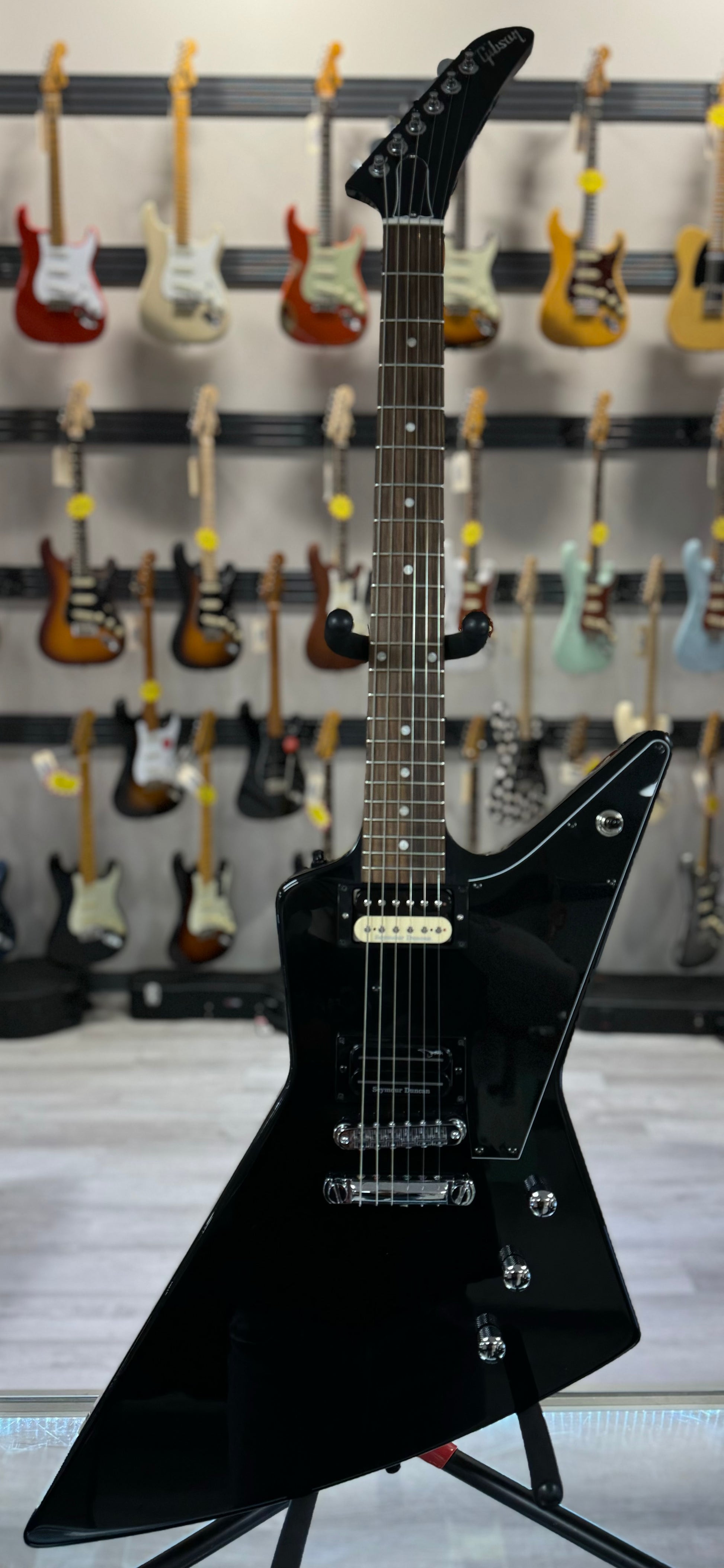 Full front of Used Gibson Explorer Ebony w/ Seymour Duncan 59 in Neck & Dimebucker in Bridge w/case 