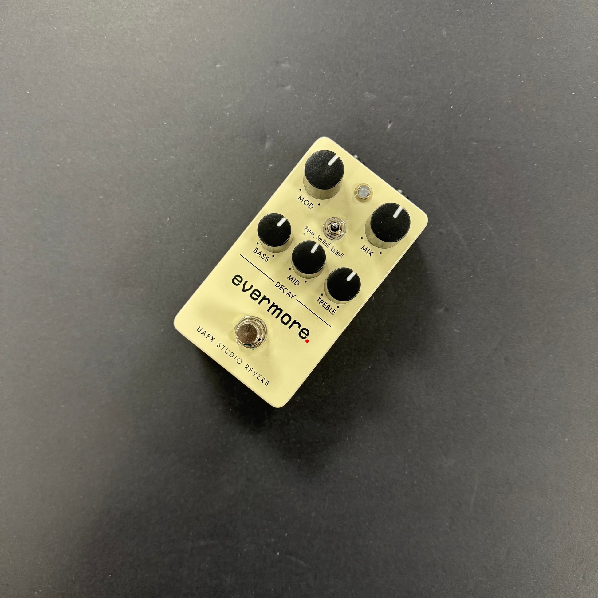 Top of Used Universal Audio Evermore Reverb TSS4918