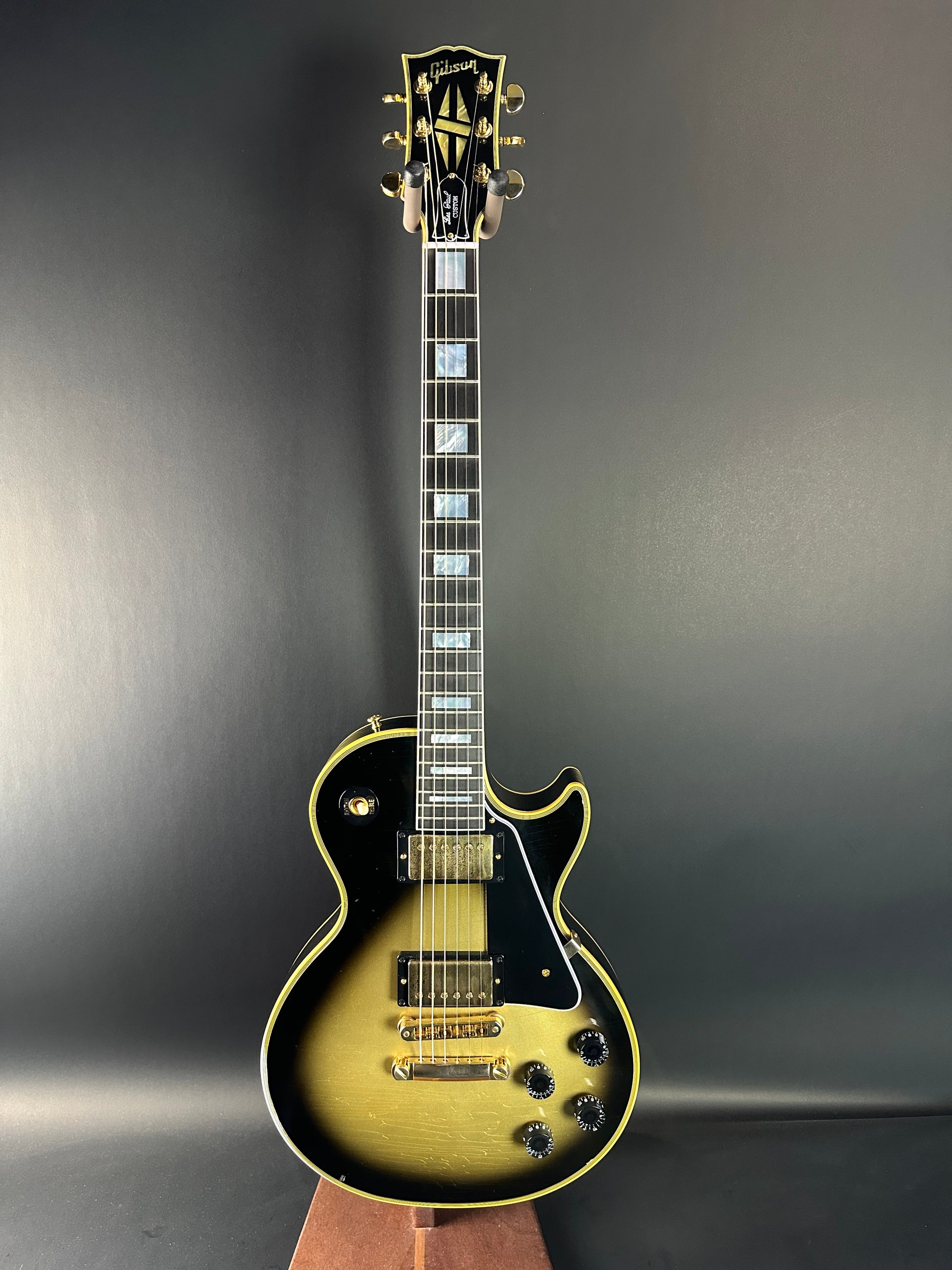 Full front of Used Gibson Custom Shop Les Paul Custom Antique Silverburst Murphy Lab Light Aged.