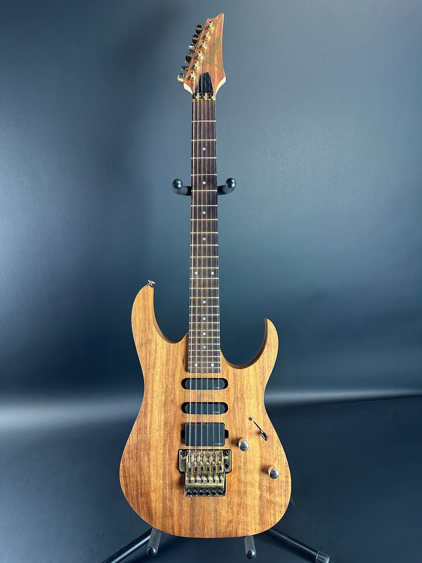 Full front of Used Ibanez RG6PKAG.