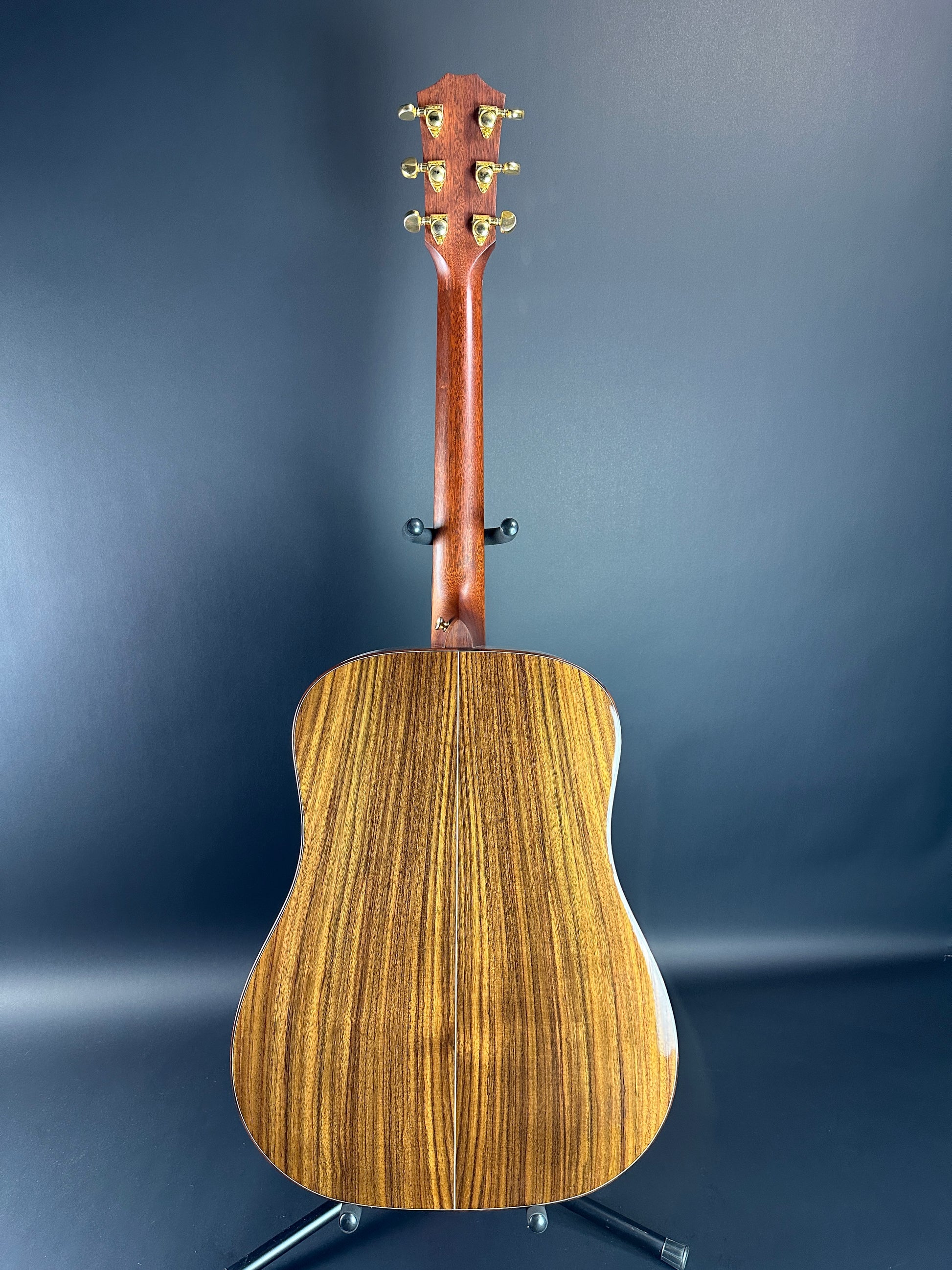 Full back of Used Taylor 710.