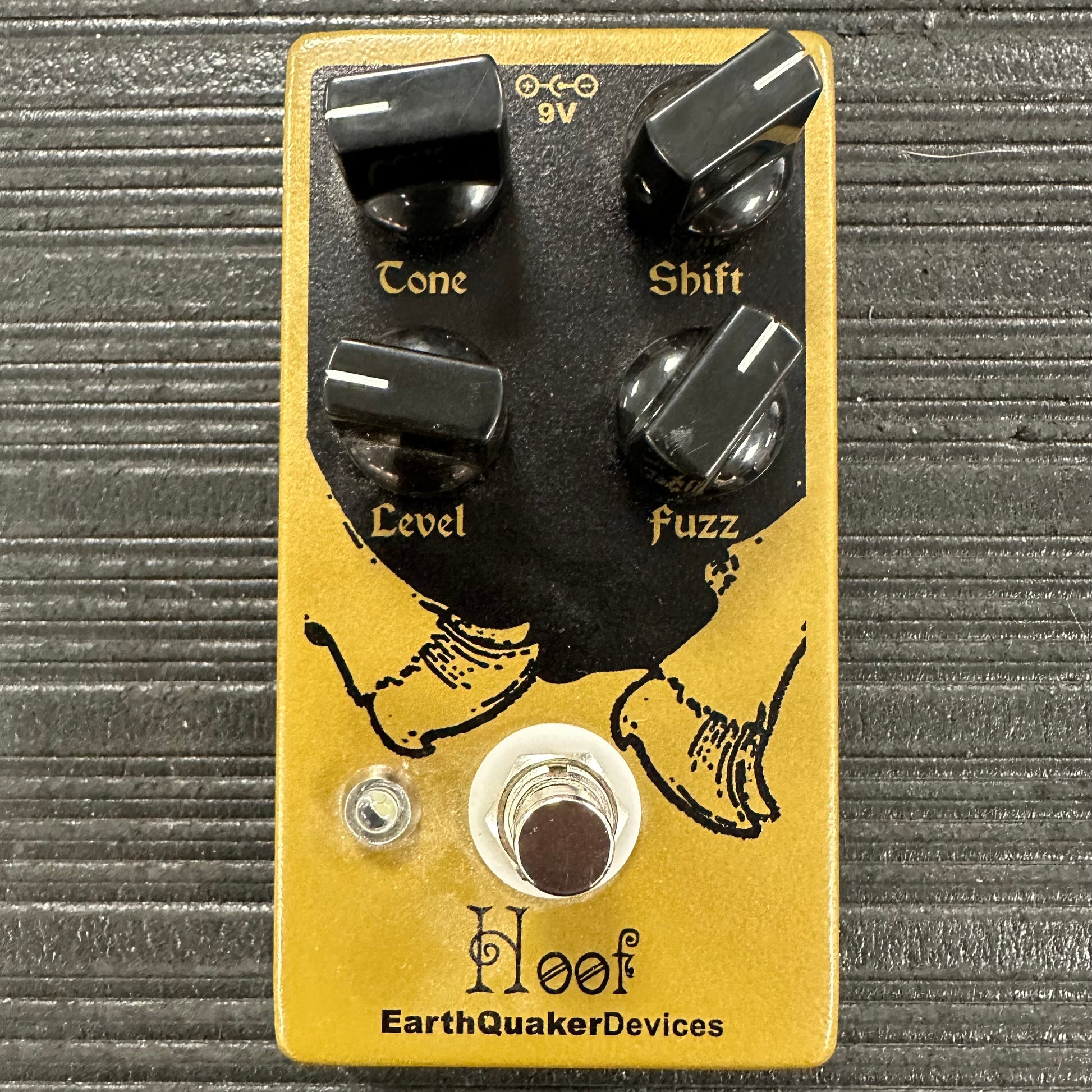 Top of Used EarthQuaker Devices Hoof Fuzz TSS4513