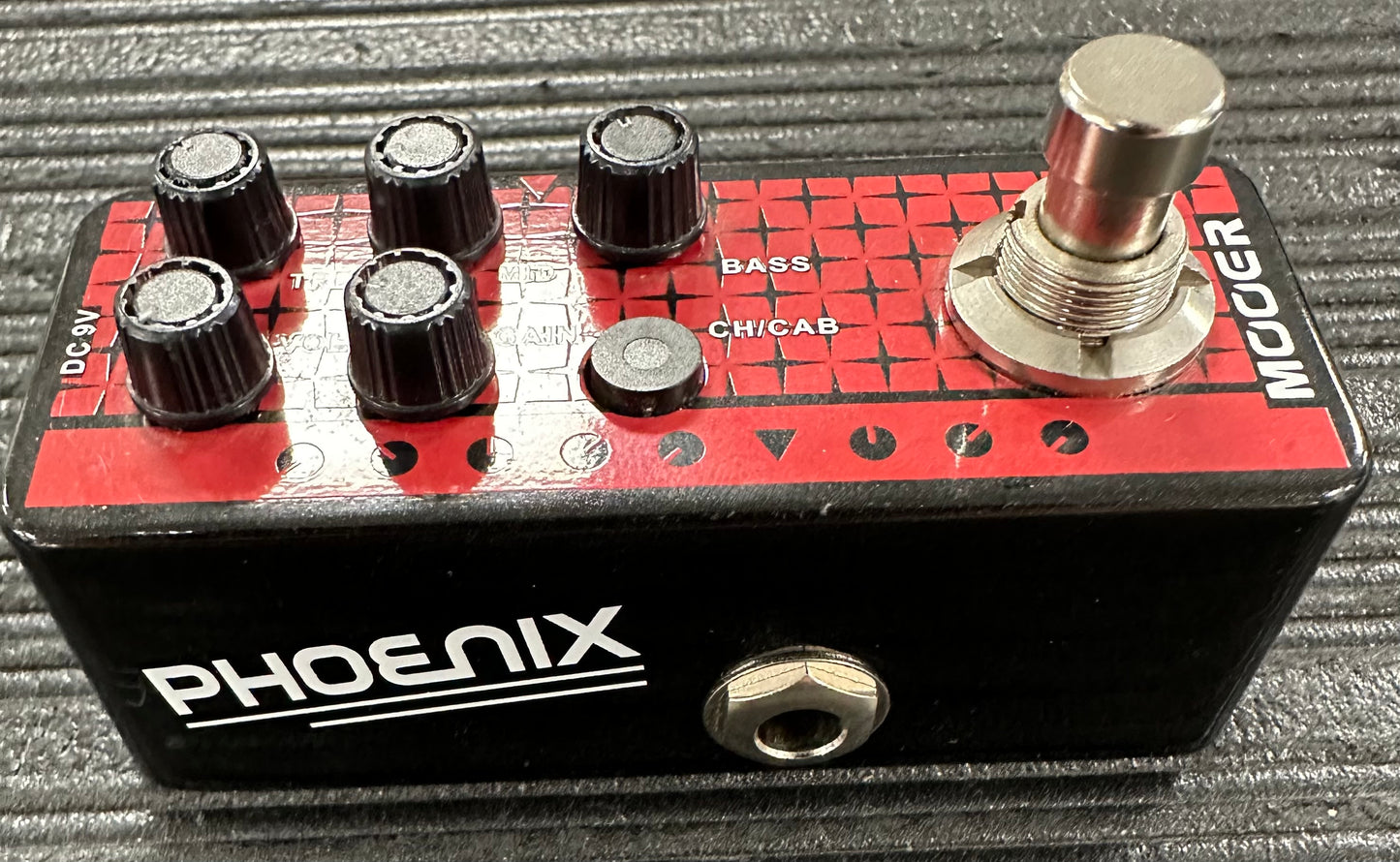 Side of Used Mooer Phoenix 016 Preamp TSS4358