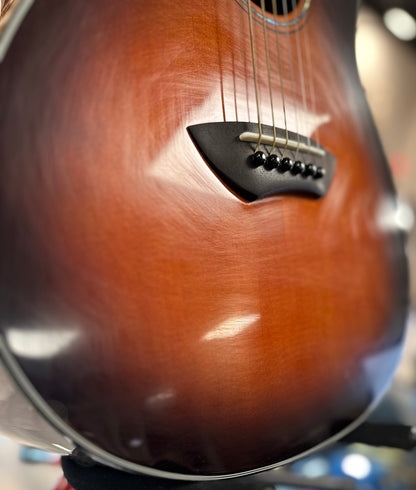 Top showing scratches of Used Yamaha CSF1M Parlor Sunburst TSS4309