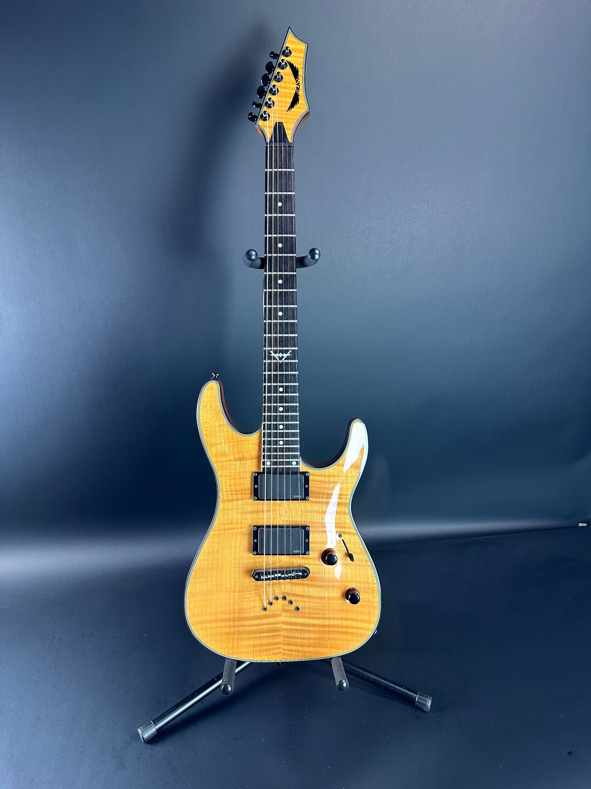 Full front of Used Dean Vendetta Amber.