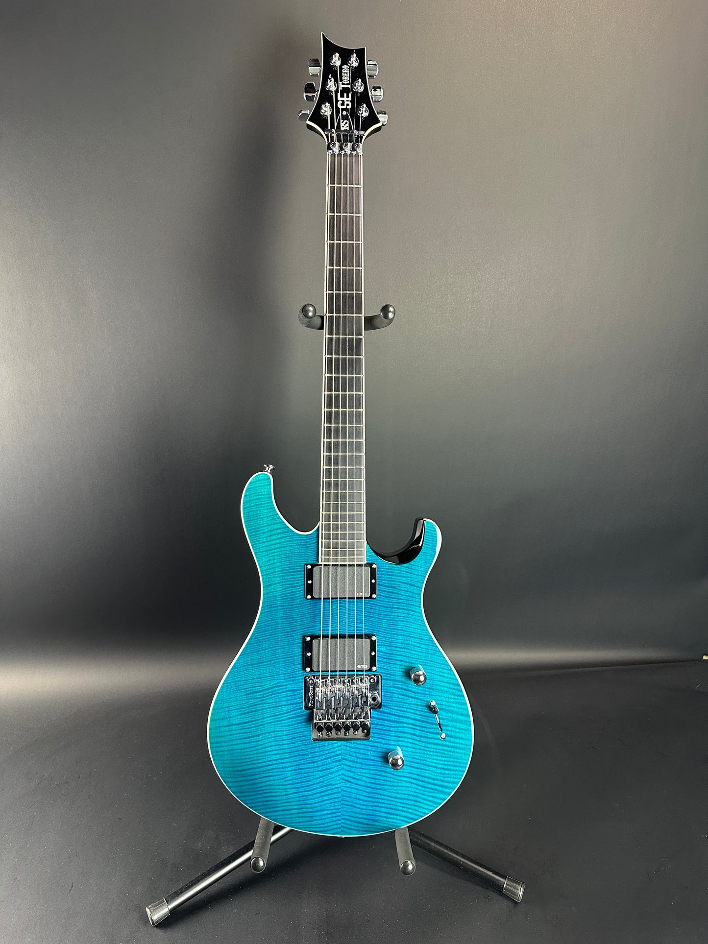 Full front of Used PRS SE Torero Sapphire.