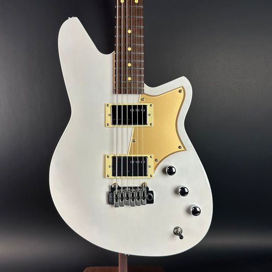 Front of Demo Reverend Descent W Baritone RW Trans White.