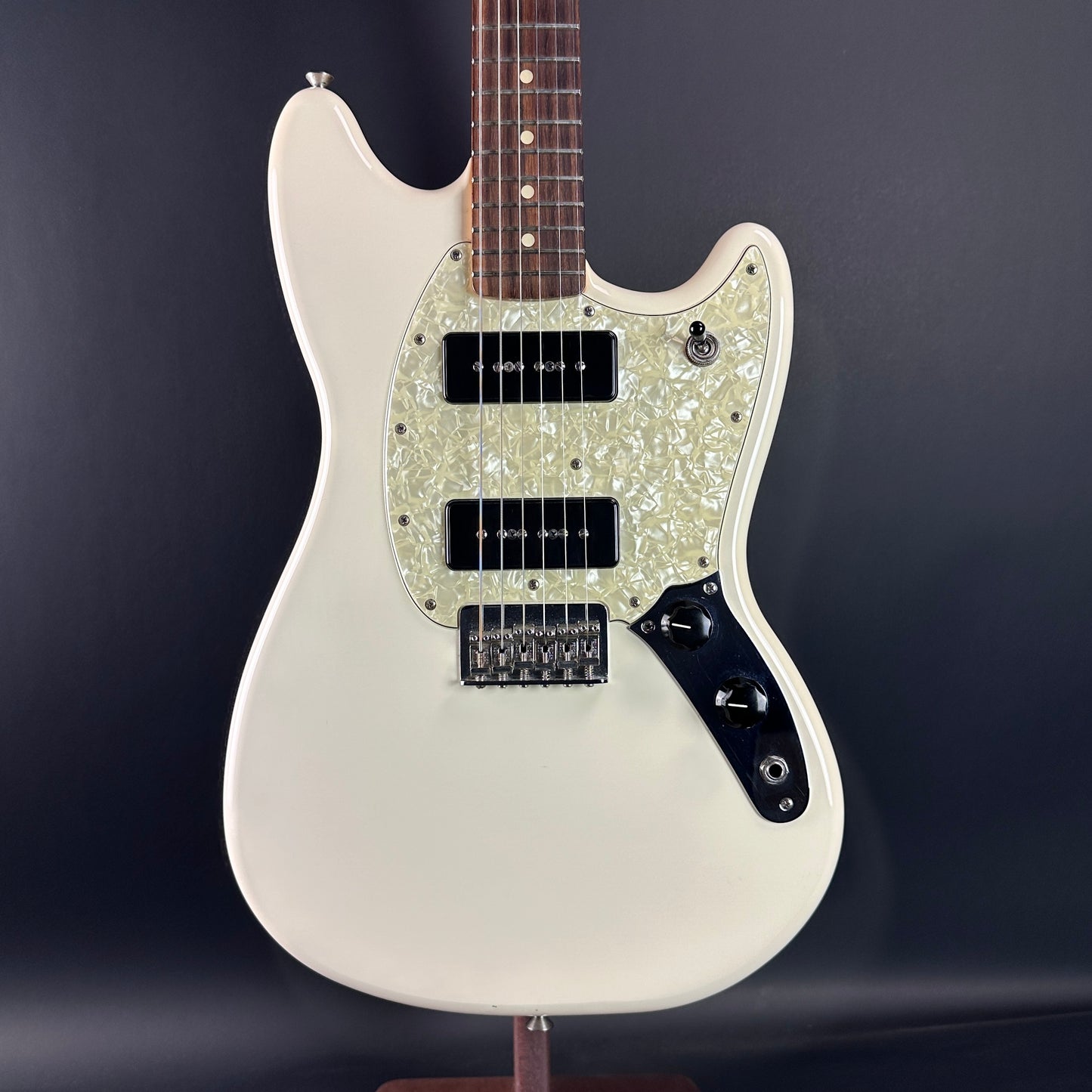 Front of Used Fender Player Mustang 90 White.