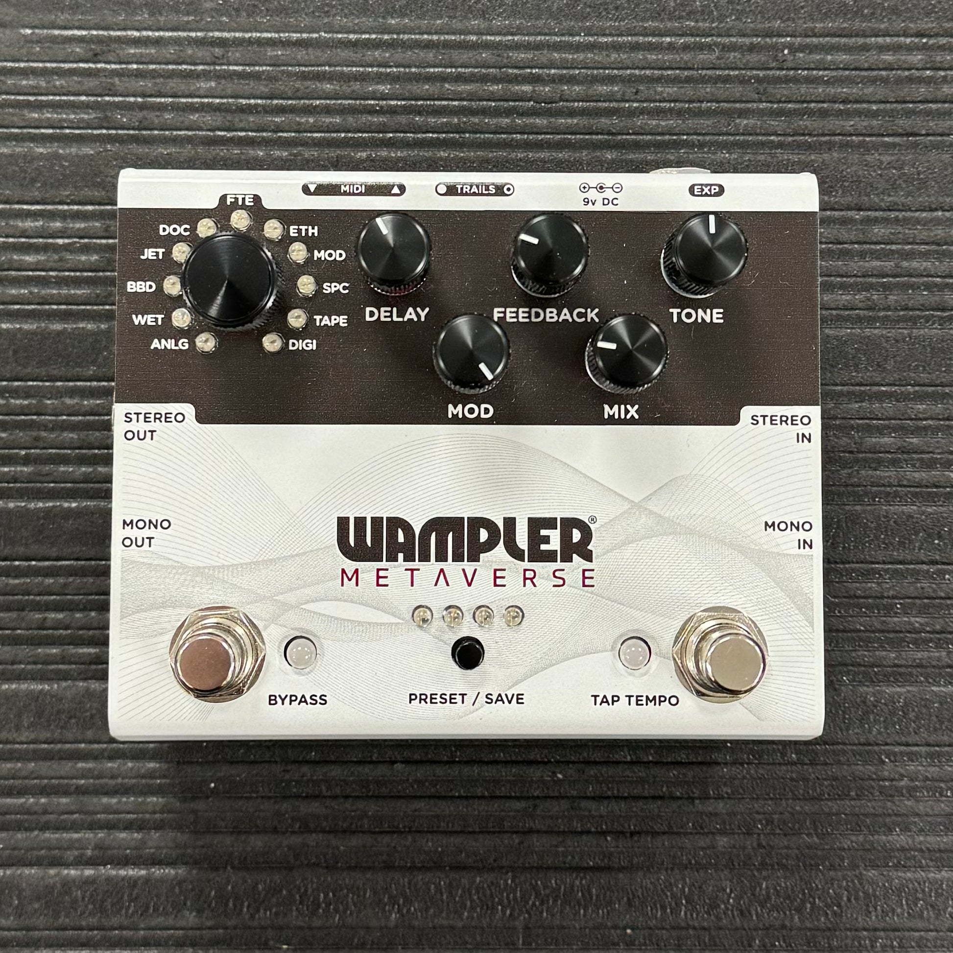 Top of Used Wampler Metaverse Delay w/box 