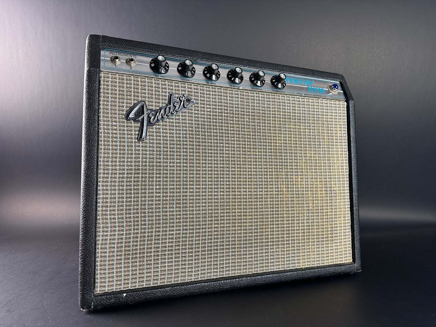 Front of Vintage 1975 Fender Princeton.