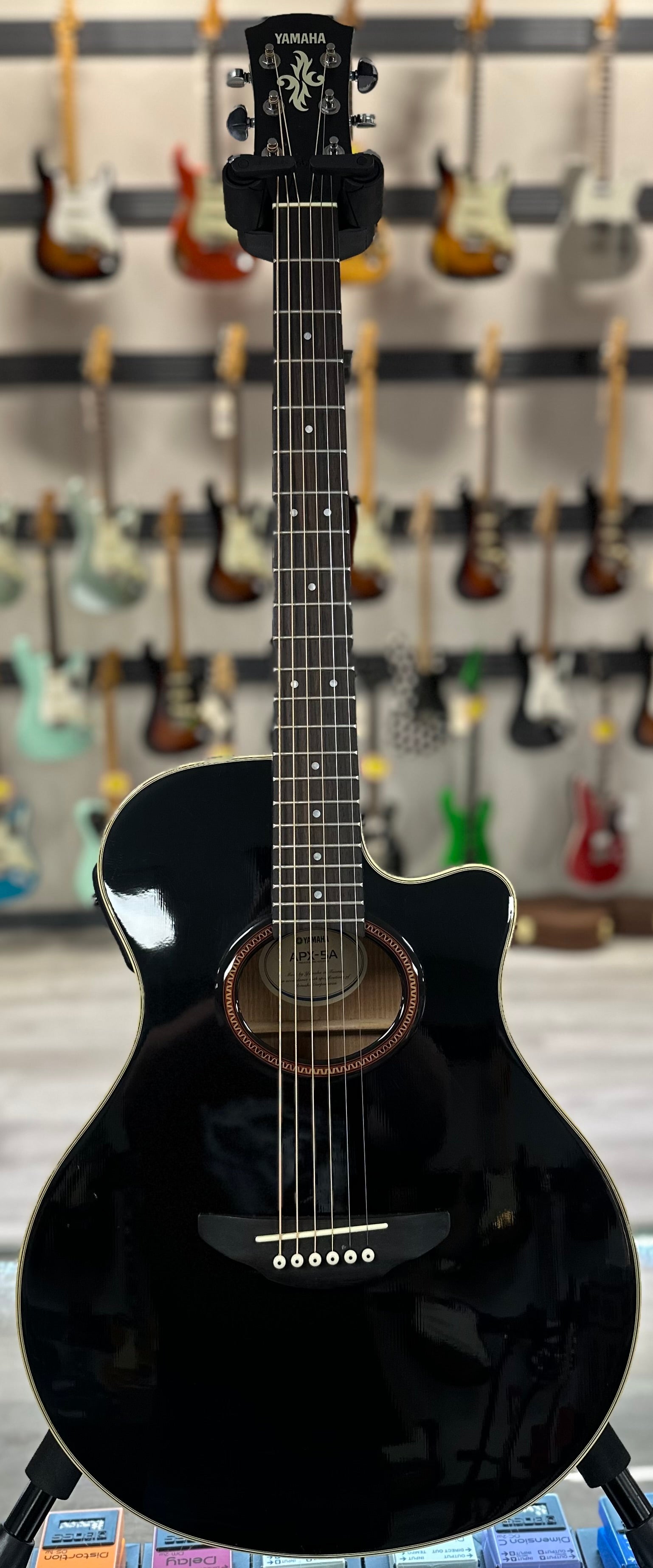 Full front of Used Yamaha APX-5A Acoustic  Black TSS4088