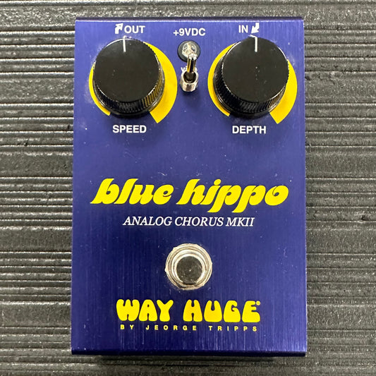 Top of Used War Huge Blue Hippo Analog Chorus MKII TSS4462