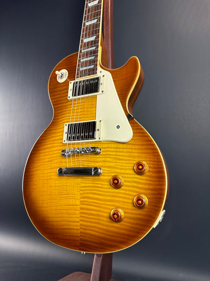 Front angle of Used Epiphone Les Paul Standard Honeyburst.