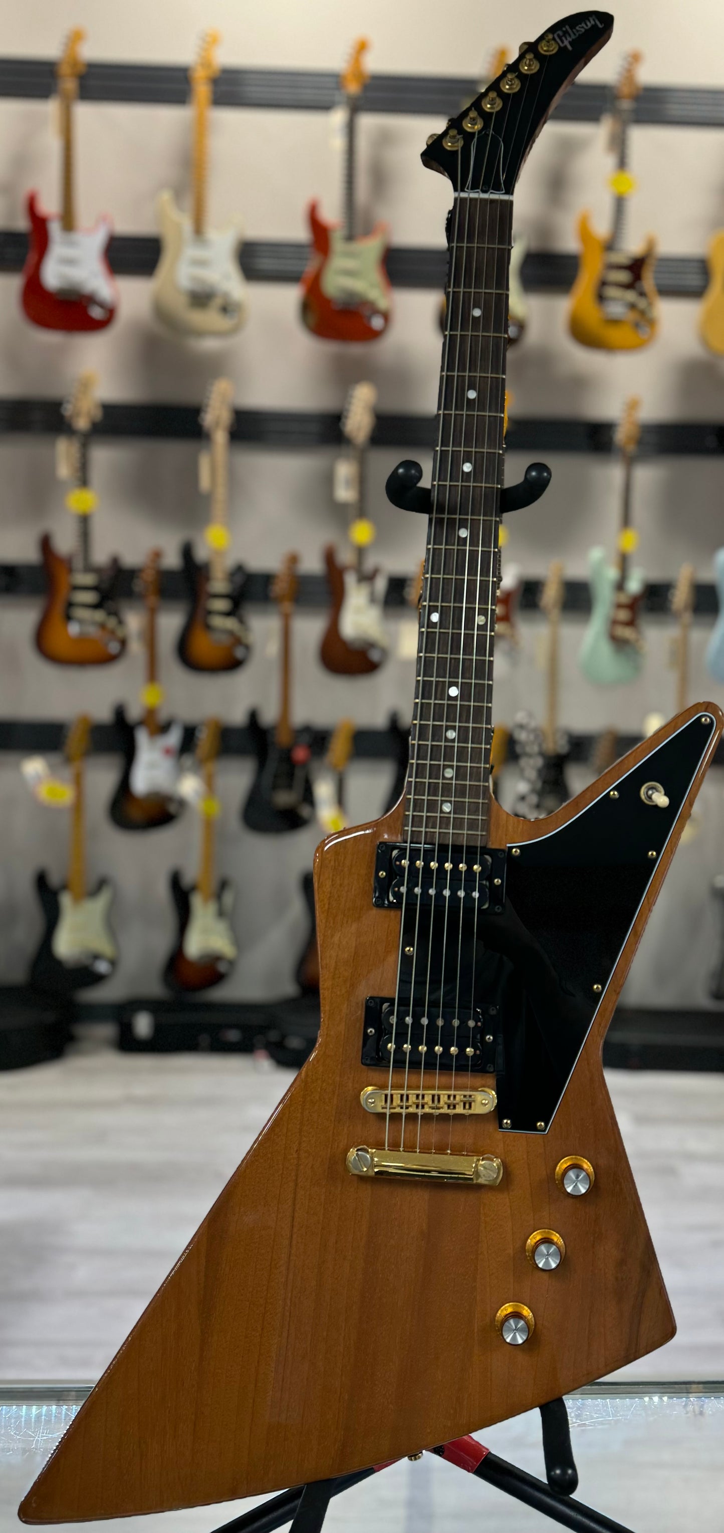 Full front of Used 2005 Gibson Explorer Natural w/case