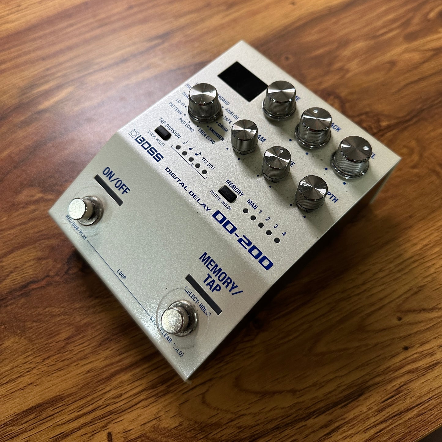 Top of Used Boss DD-200 Delay.