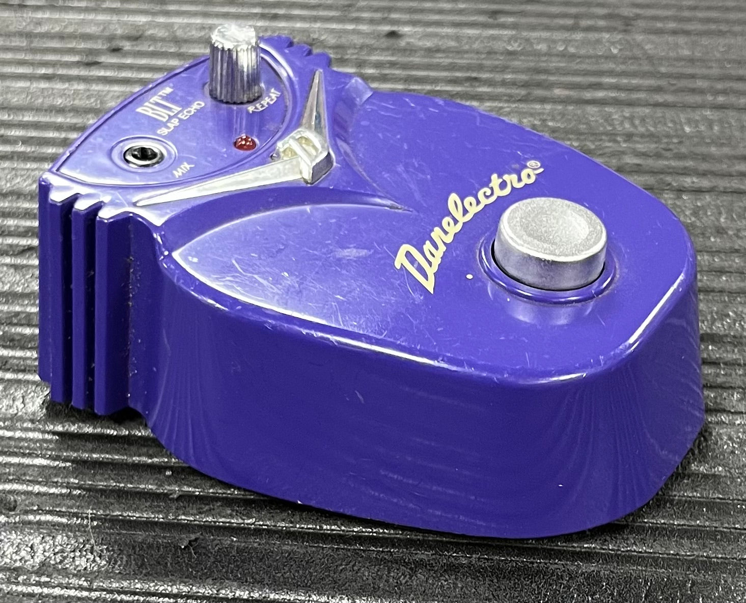 Danelectro blt deals slap echo pedal