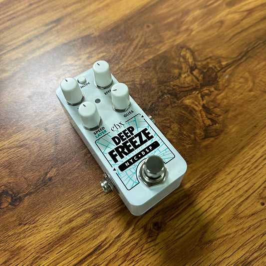 Top of Used Electro-Harmonix Deep Freeze.