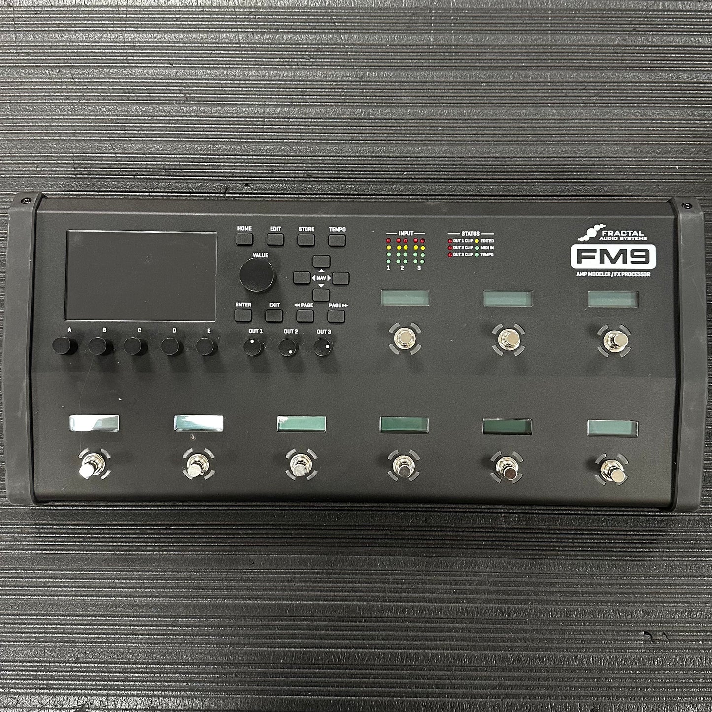 Top of Used Fractal FM9 Amp Modeler/FX Processor TSS3416