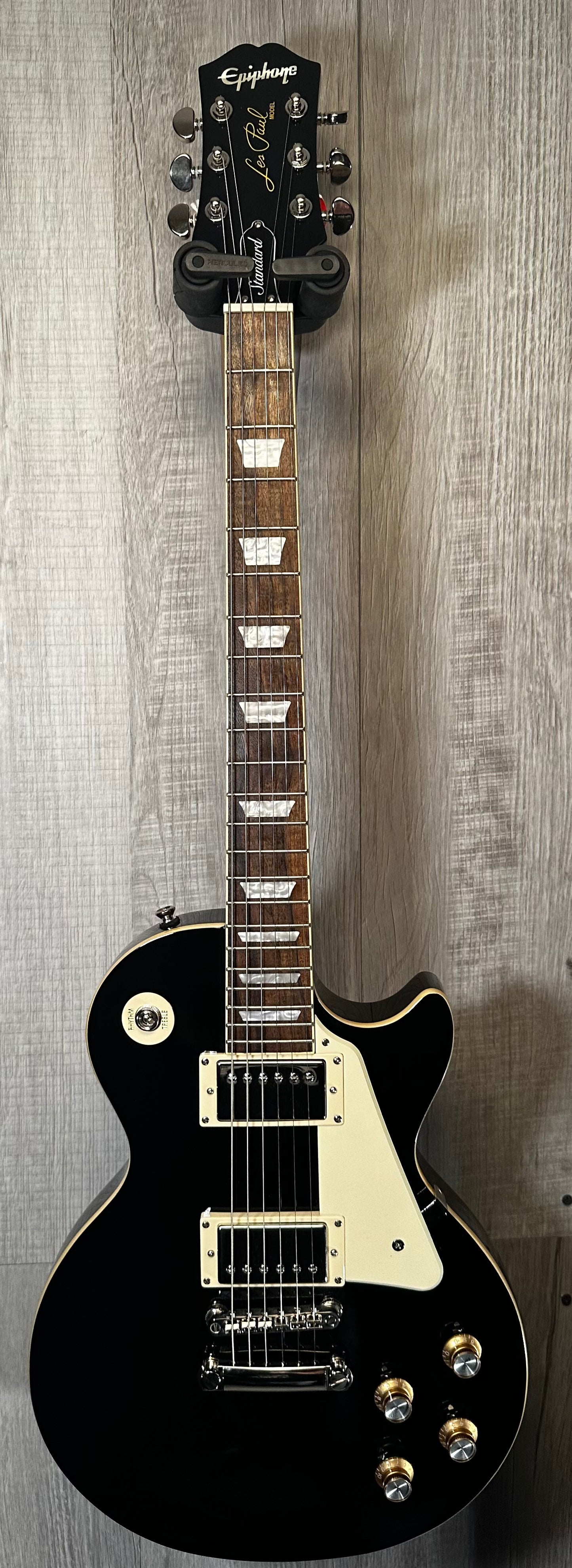 Front full view of Used 2020 Epiphone Les Paul Standard 60s Ebony 
