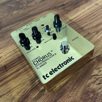 Top of Used TC Electronic SCF Gold SE.