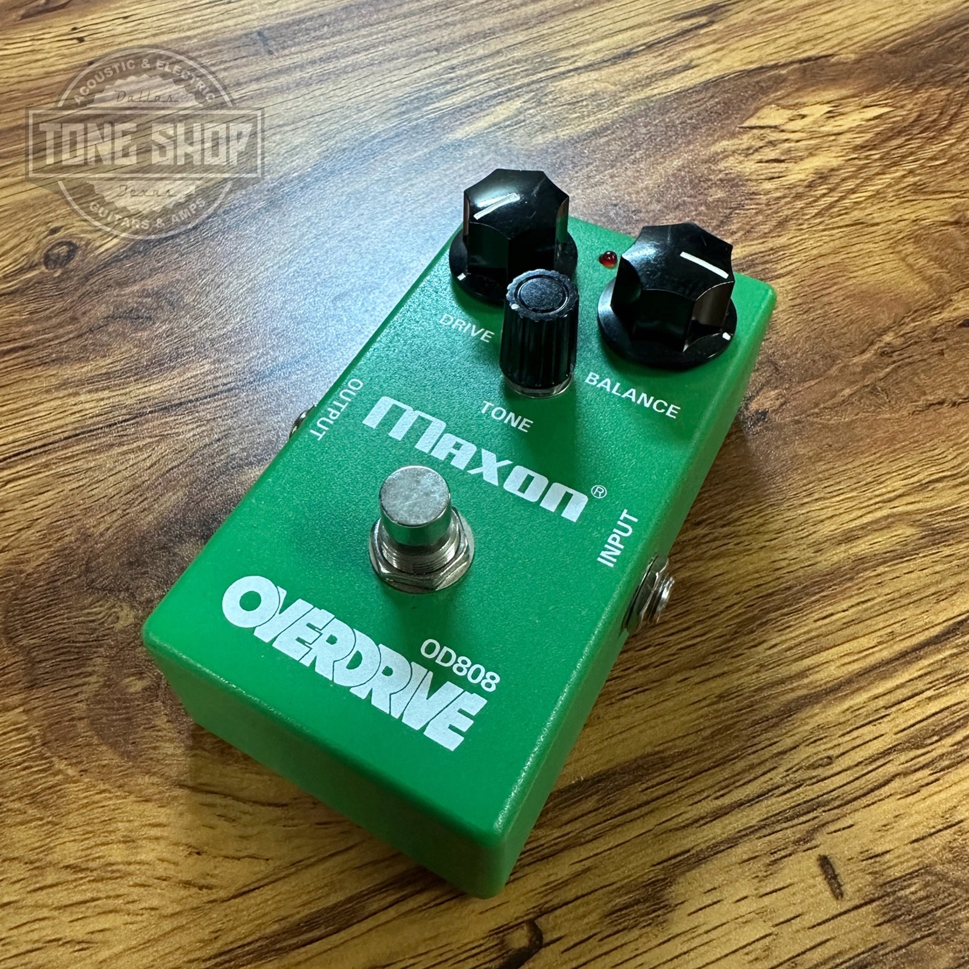 Top of Used Maxon OD-808 Overdrive.