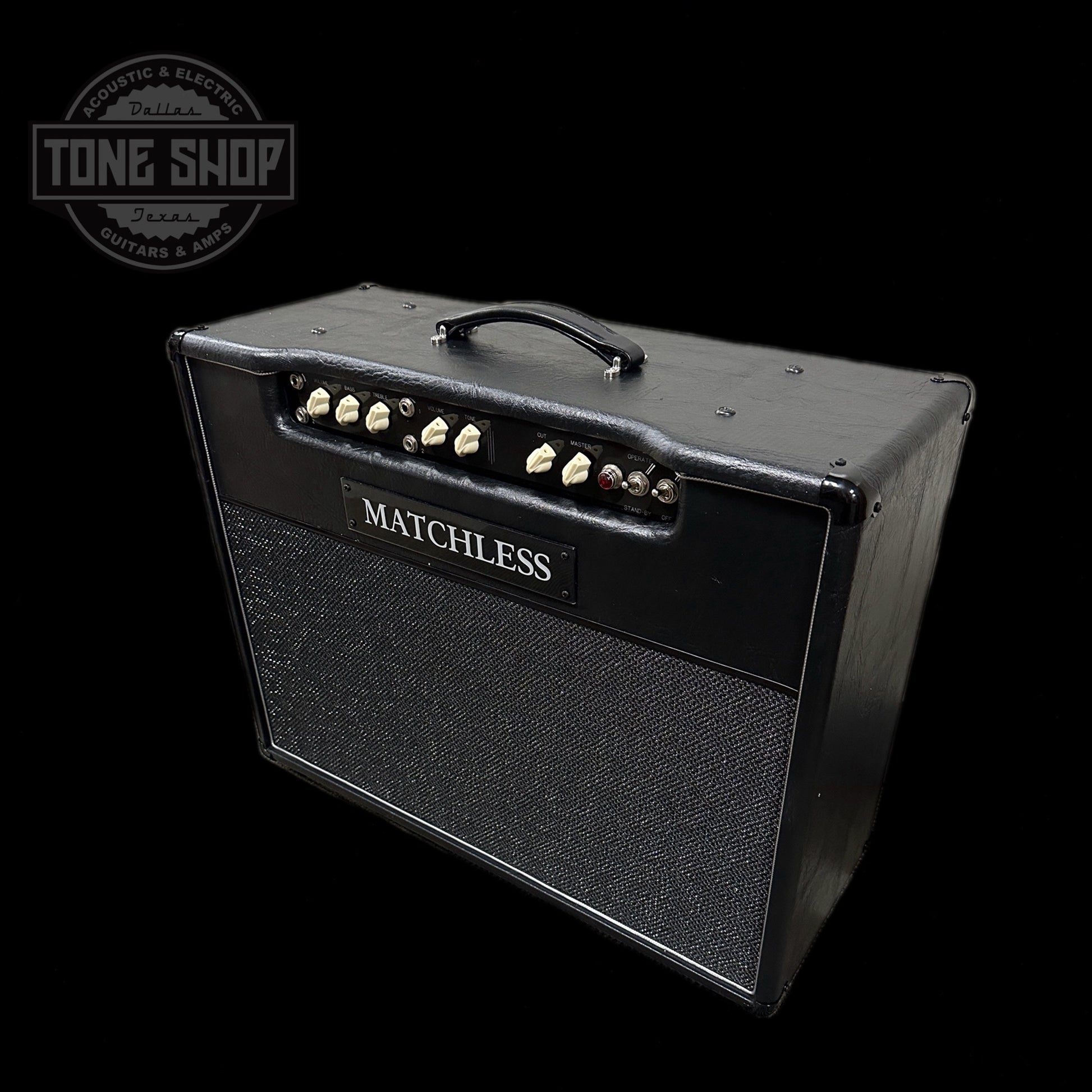 Front of Matchless DC-30 2x12 Combo Black/Silver.