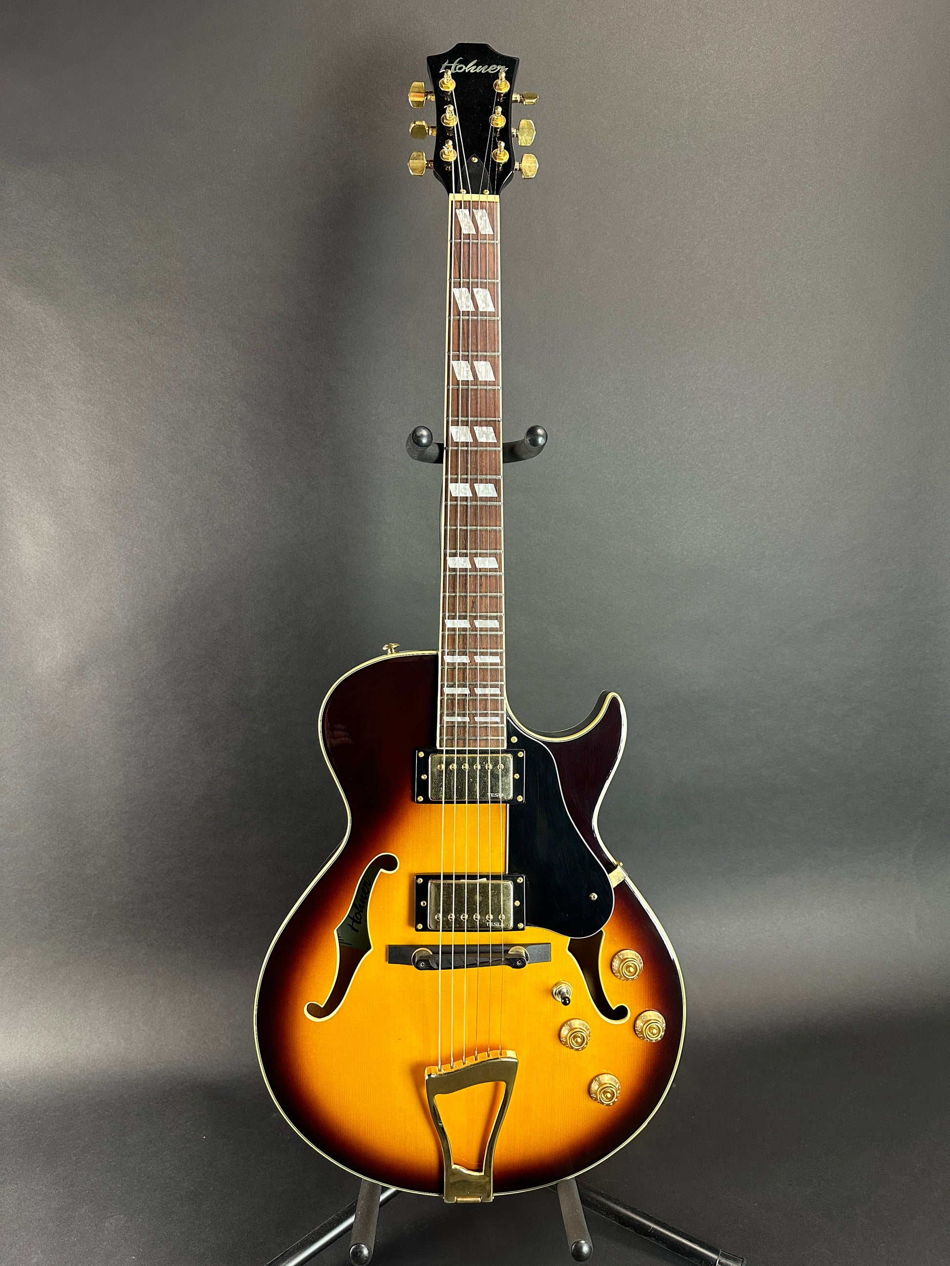 Full front of Used Hohner IIJ-5 Hollowbody Sunburst.