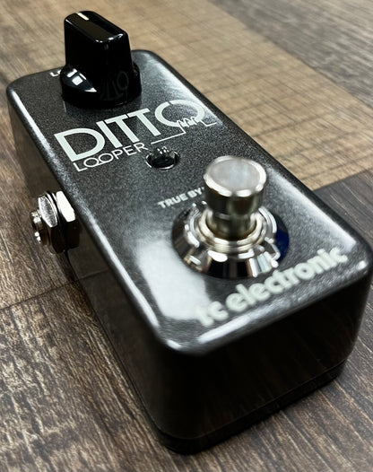 Side of Used TC Electronic Ditto Looper Mini Pedal w/Box TFW46