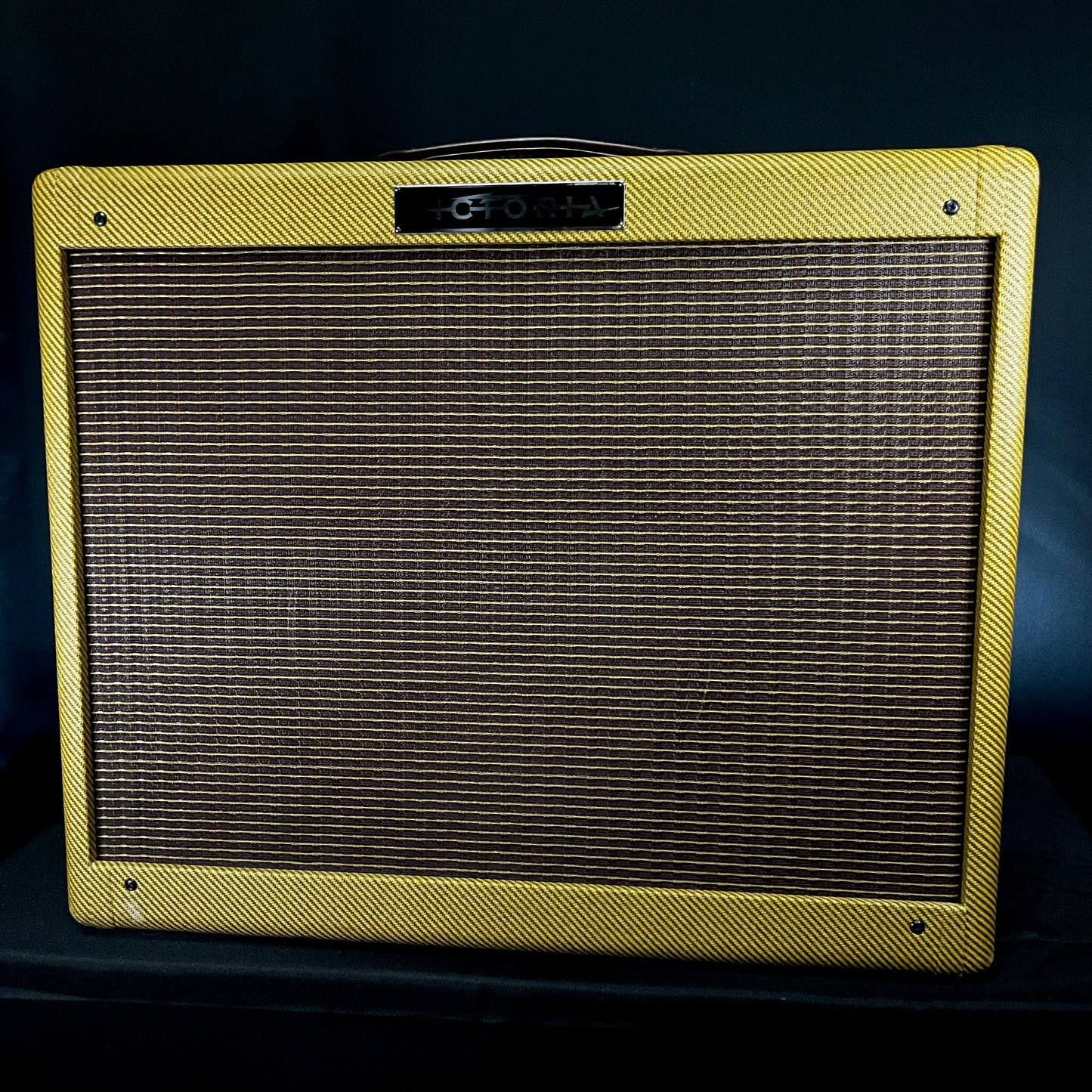 Front of Used Victoria Victorette 1X12 20 Watt Combo Amp TFW108