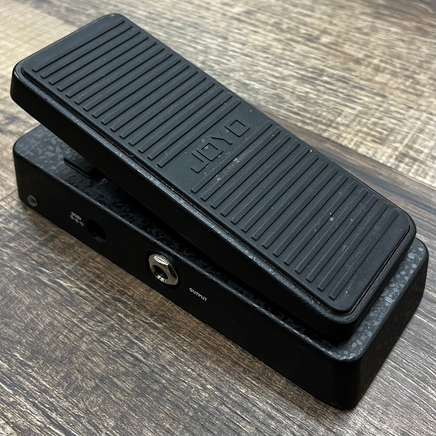 Side of Used Joyo Classic Wah -I Pedal w/box TFW121