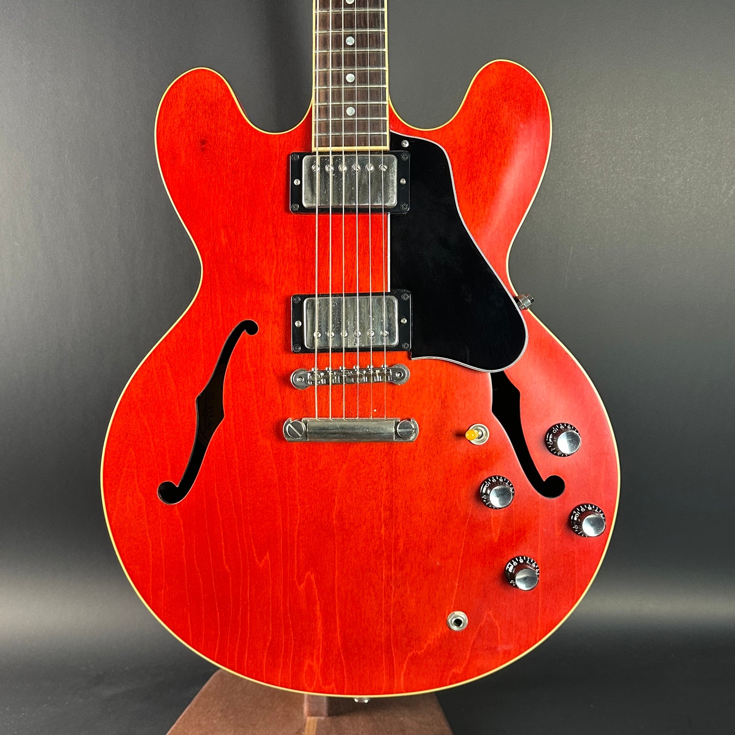 Front of Used 2003 Gibson ES-333 Cherry.