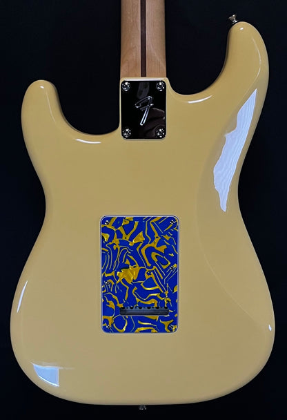 Back of Used 2019 Fender Player Series Stratocaster Vintage Blonde w/Lipstick PU's & Pearly Gates w/Bag TFW131