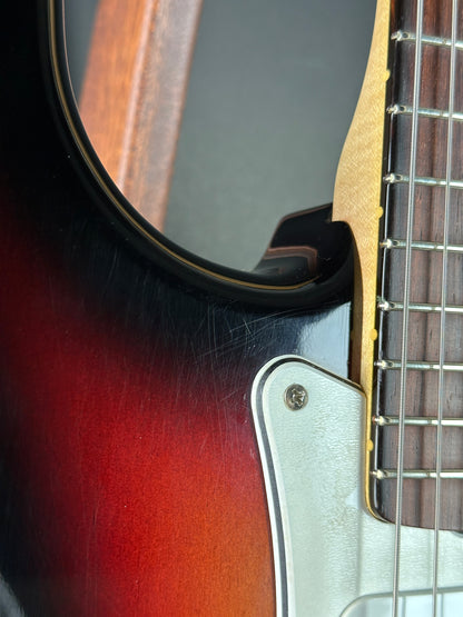 Scratches on Used 2005 Fender 1960 Stratocaster NOS Sunburst.