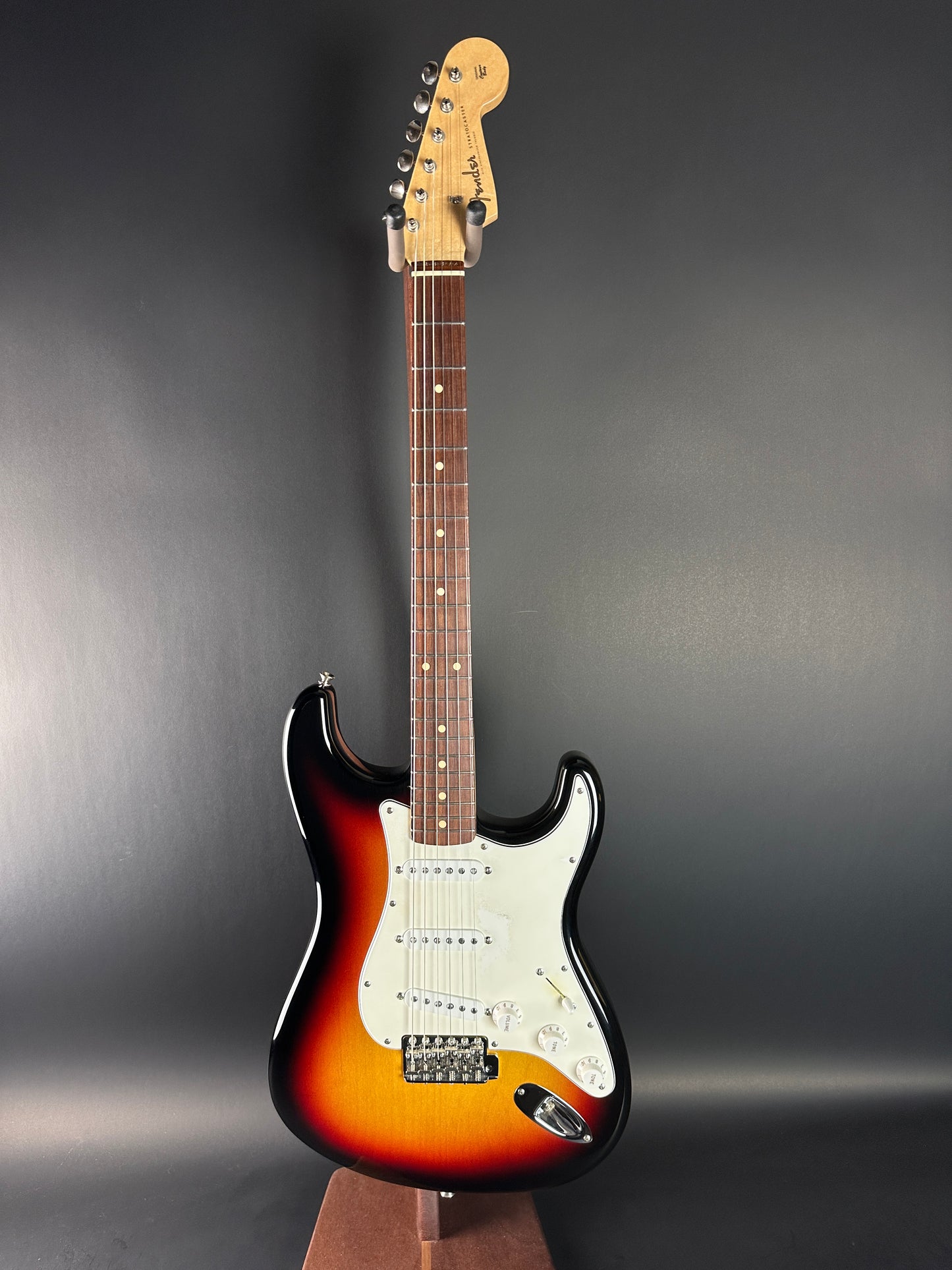 Full front of Used 2005 Fender 1960 Stratocaster NOS Sunburst.