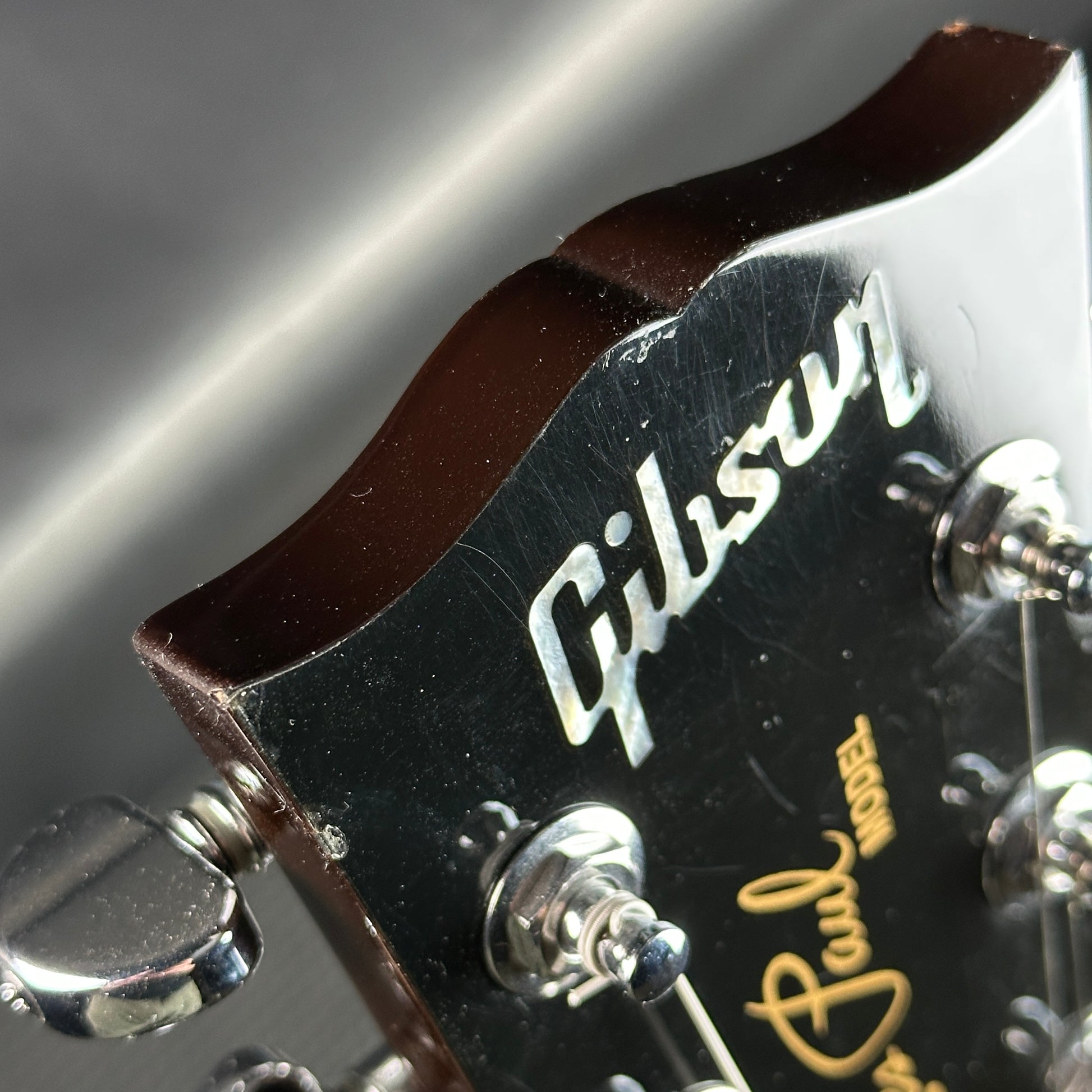 Scratches on headstock of Used 2013 Gibson Les Paul Standard Sunburst.