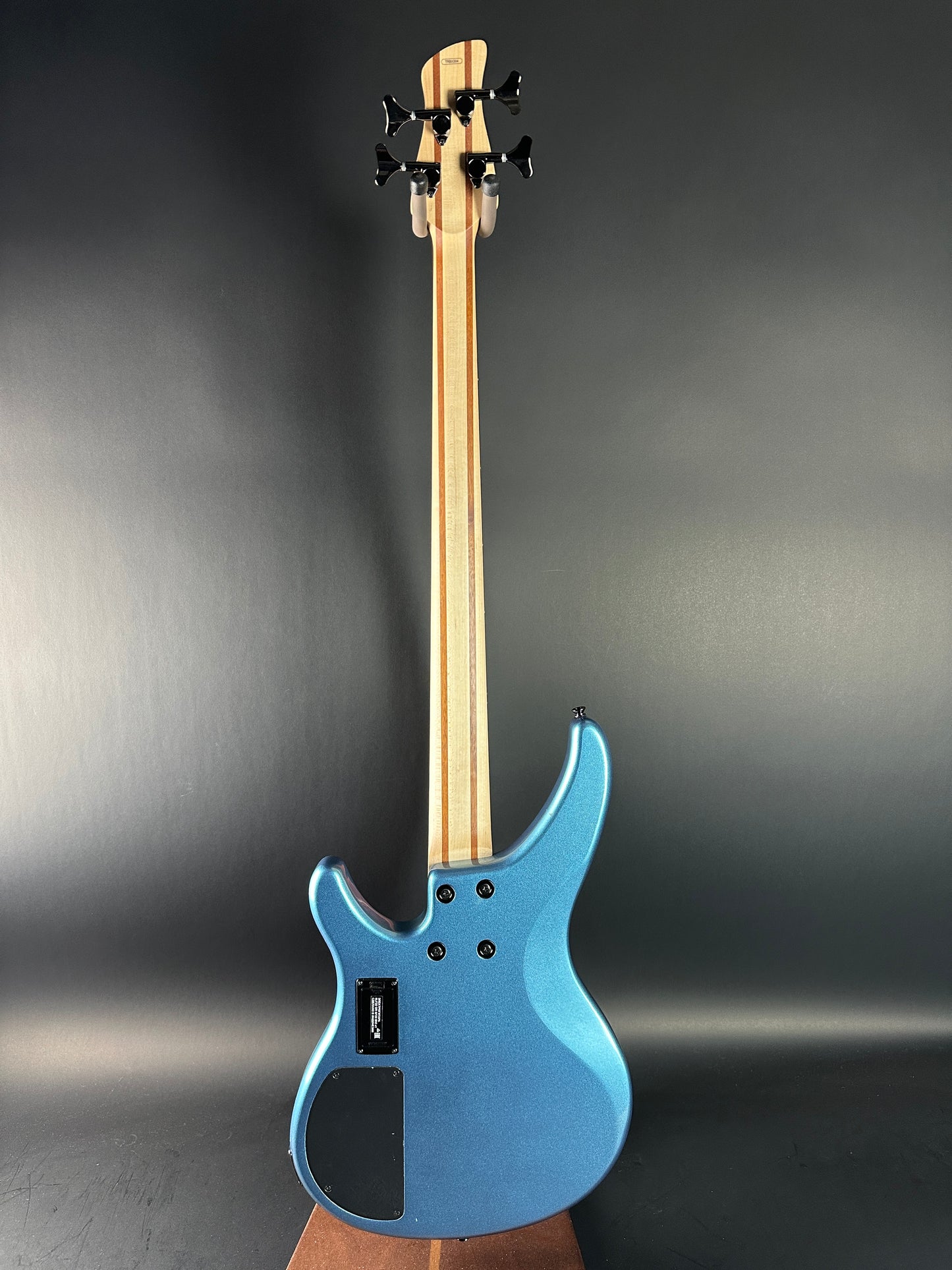 Full back of Used Yamaha TRBX304 Bass Blue.