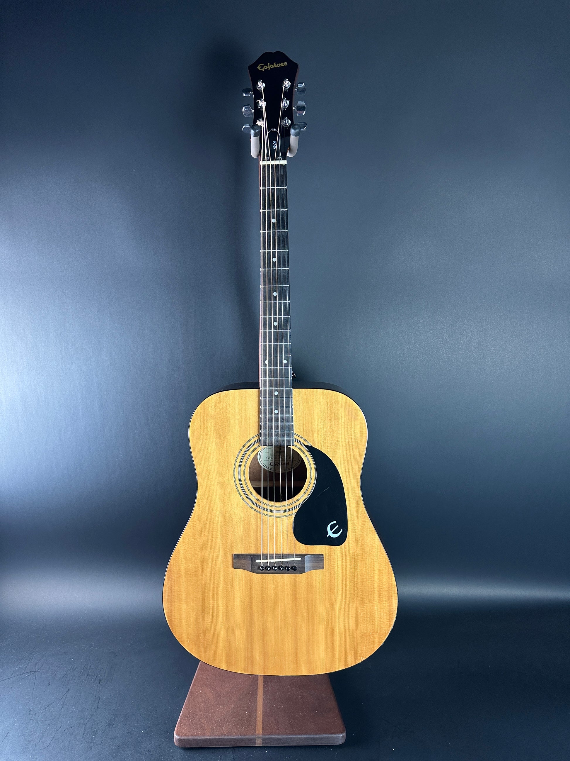 Full front of Used Epiphone PR-150 Acoustic Natural.