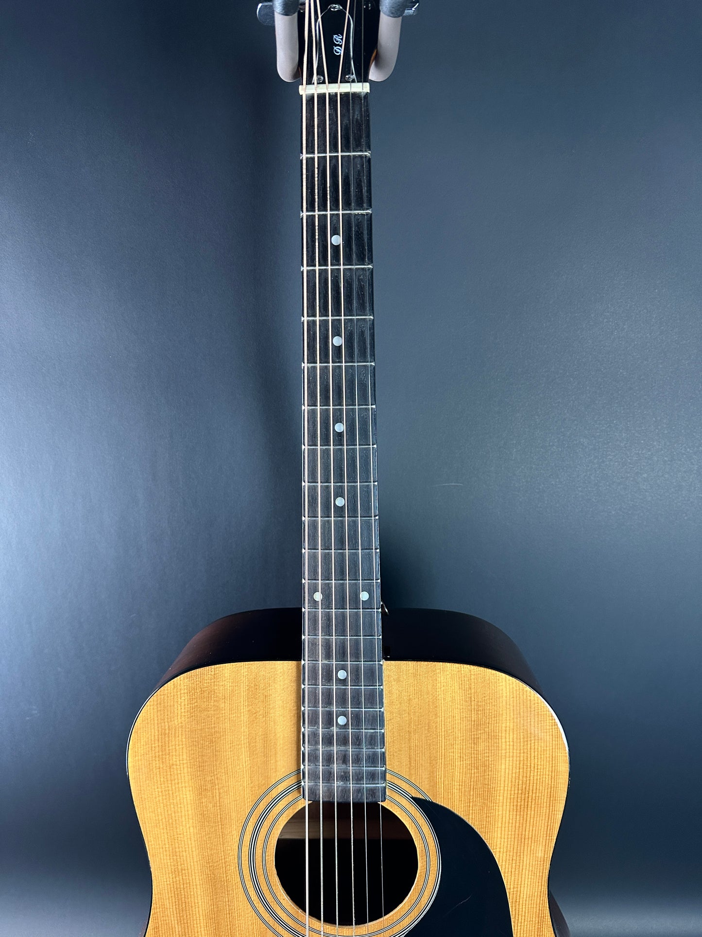 Fretboard of Used Epiphone PR-150 Acoustic Natural.