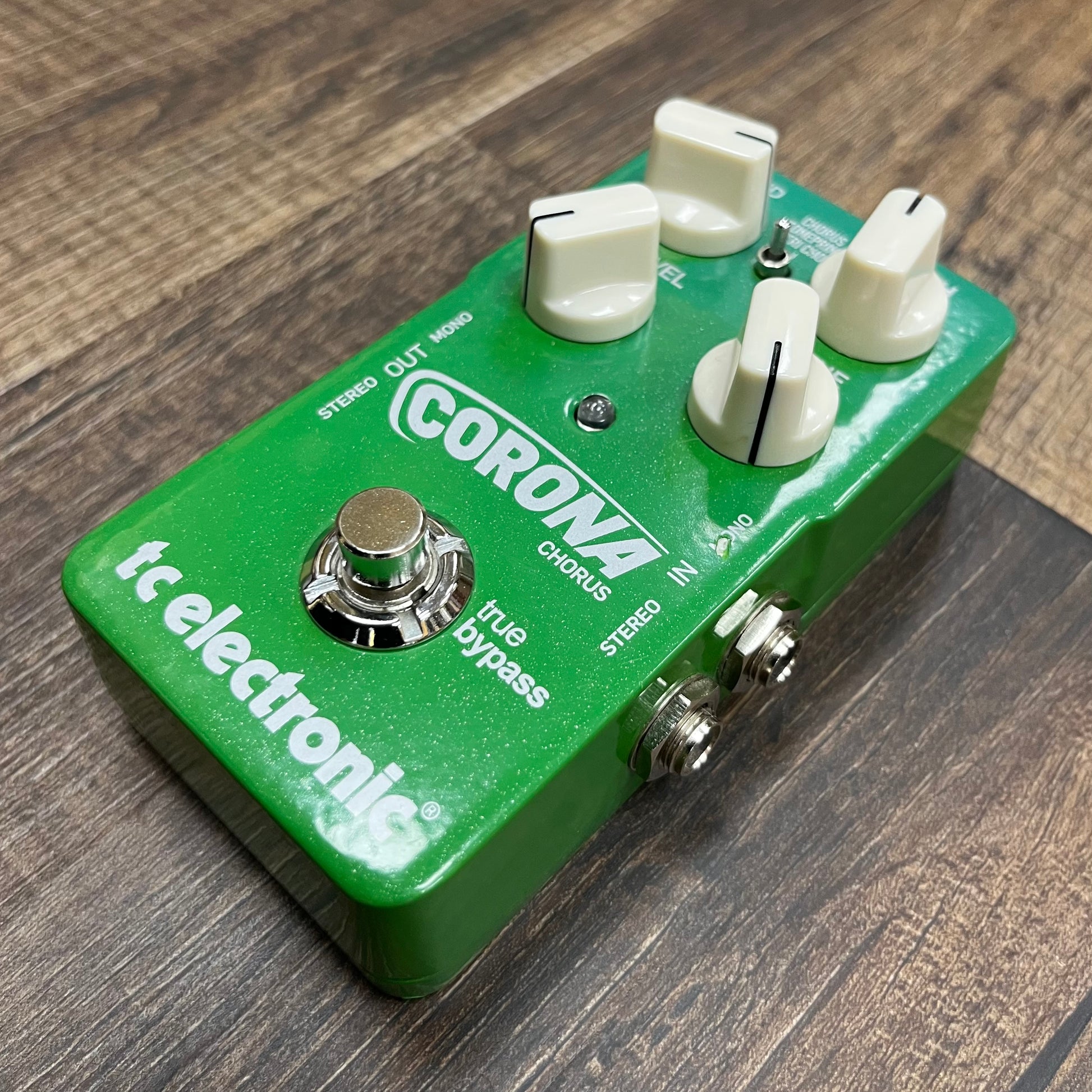 Side of Used TC Electronic Corona Chorus Pedal TFW228