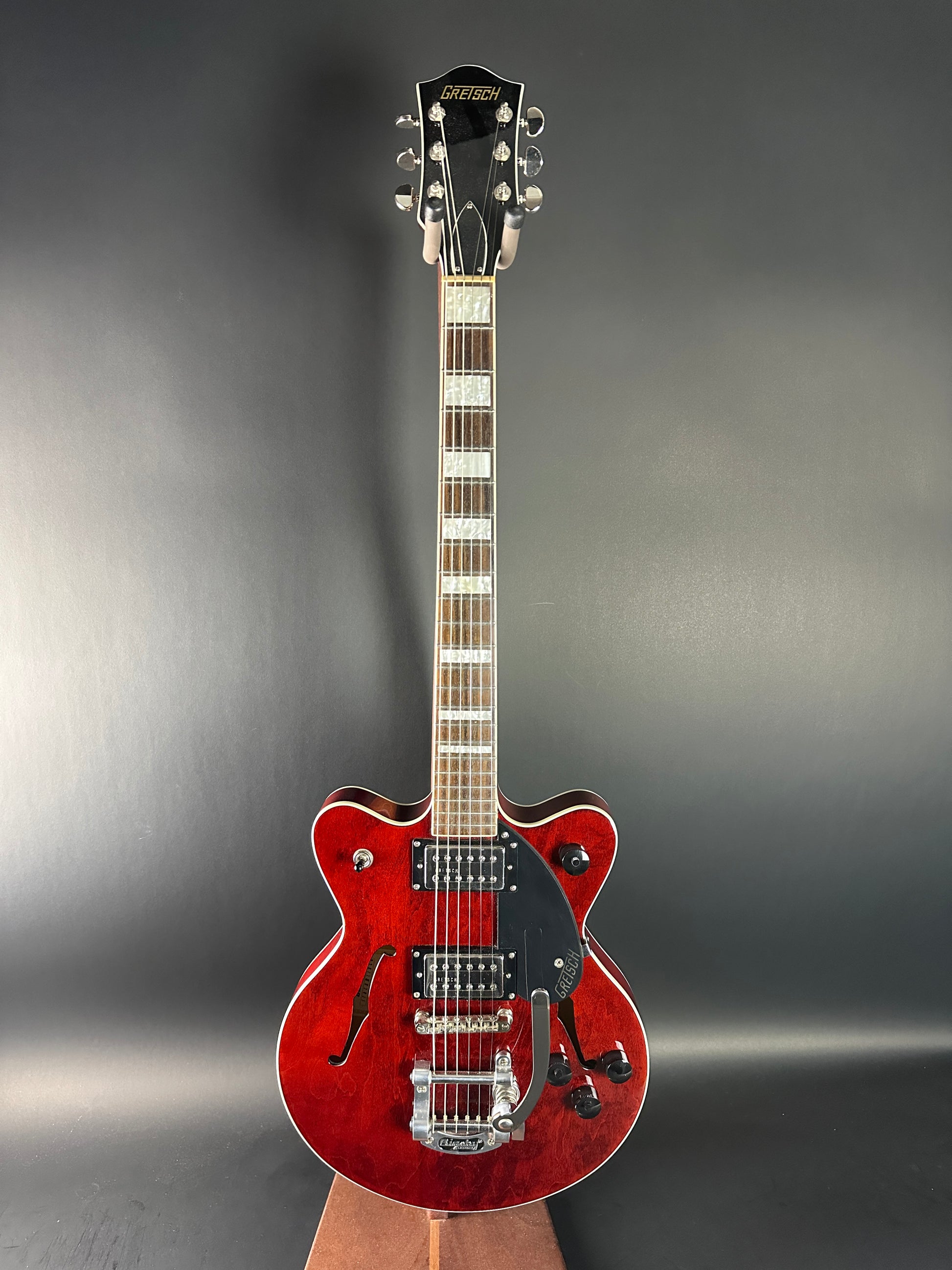 Full front of Used Gretsch G2655T Cherry.