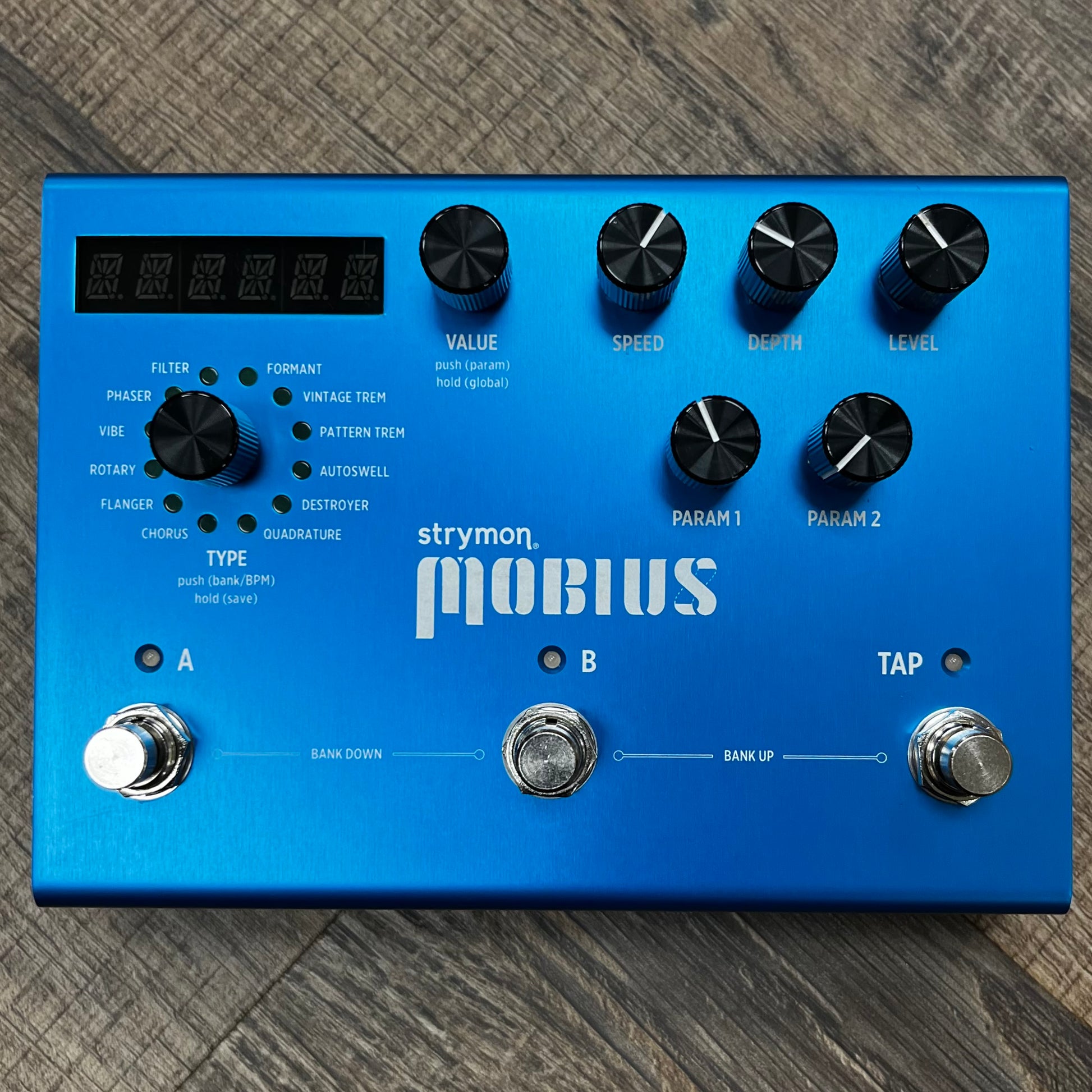 Top of Used Strymon Mobius w/box TFW300